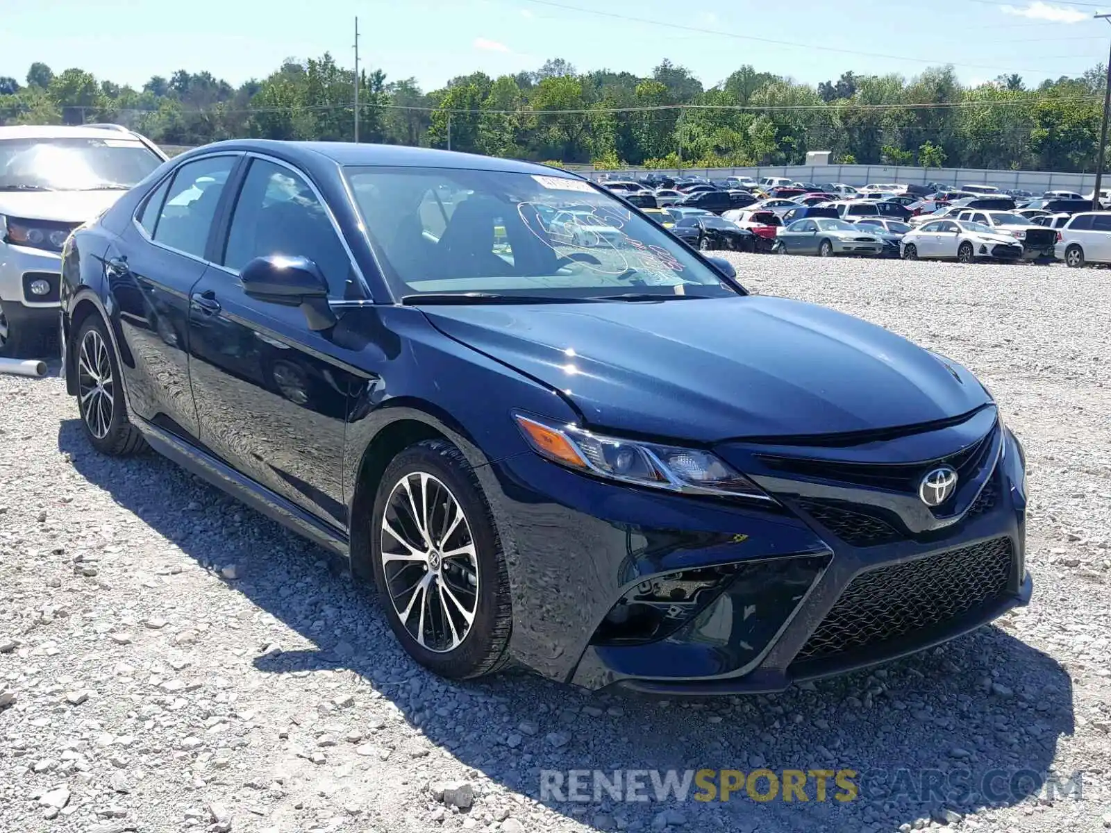 1 Photograph of a damaged car 4T1B11HK3KU745480 TOYOTA CAMRY 2019