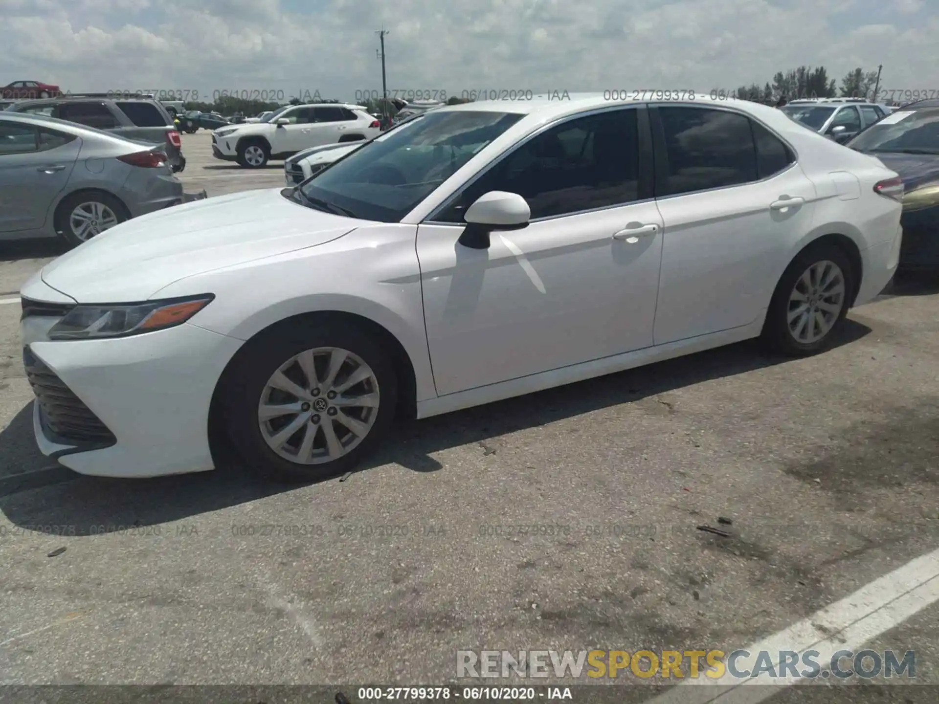 2 Photograph of a damaged car 4T1B11HK3KU747083 TOYOTA CAMRY 2019