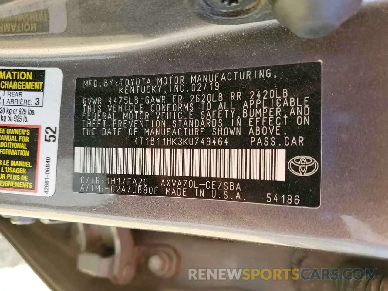 12 Photograph of a damaged car 4T1B11HK3KU749464 TOYOTA CAMRY 2019