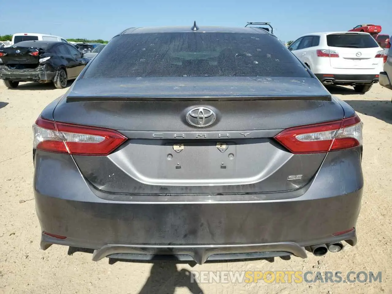 6 Photograph of a damaged car 4T1B11HK3KU749464 TOYOTA CAMRY 2019