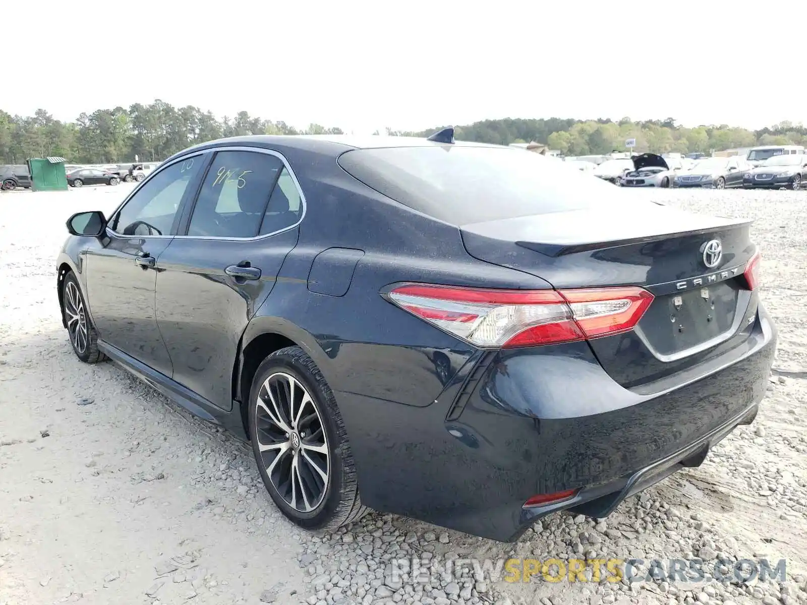 3 Photograph of a damaged car 4T1B11HK3KU752364 TOYOTA CAMRY 2019