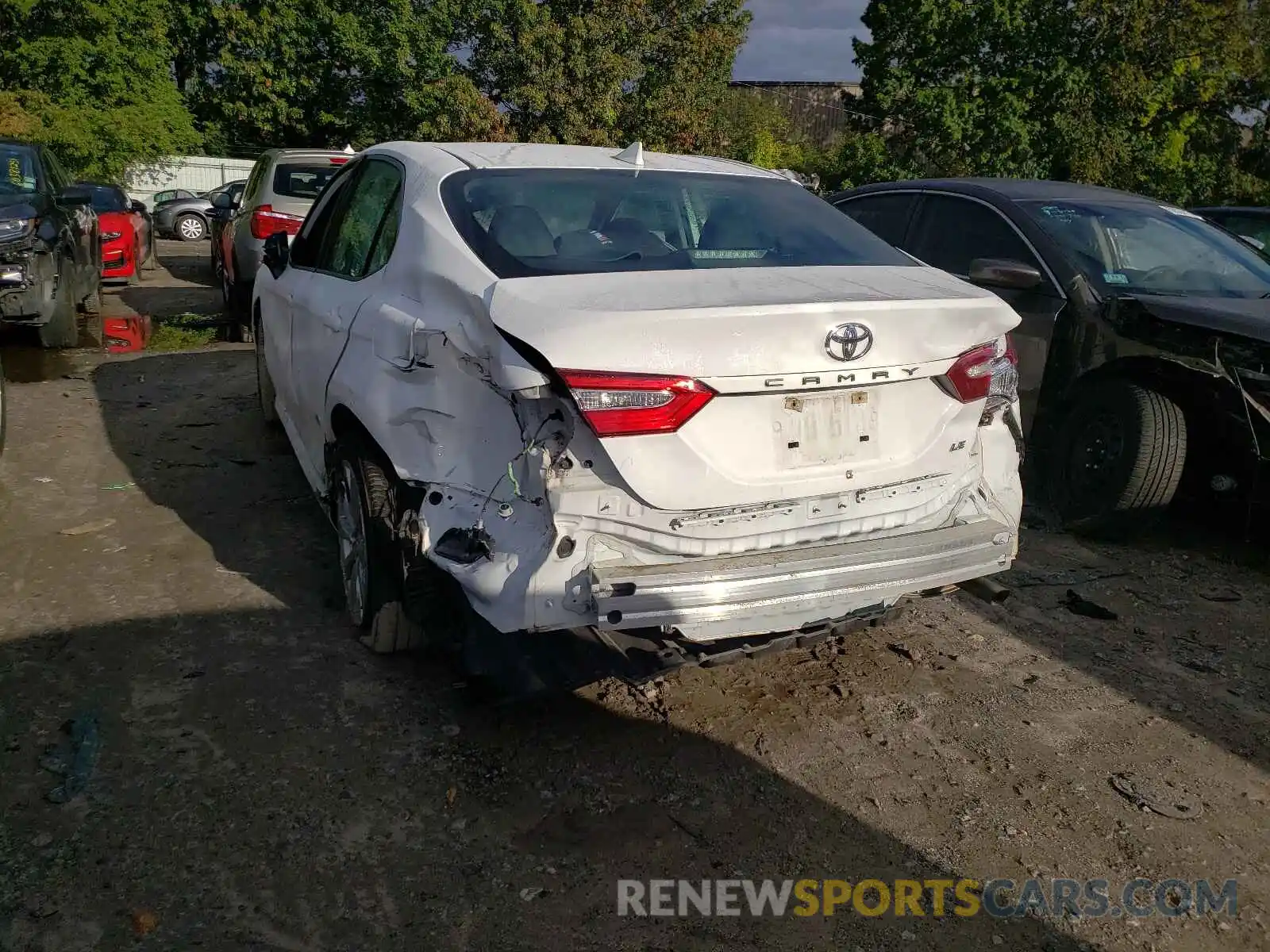 9 Photograph of a damaged car 4T1B11HK3KU753398 TOYOTA CAMRY 2019