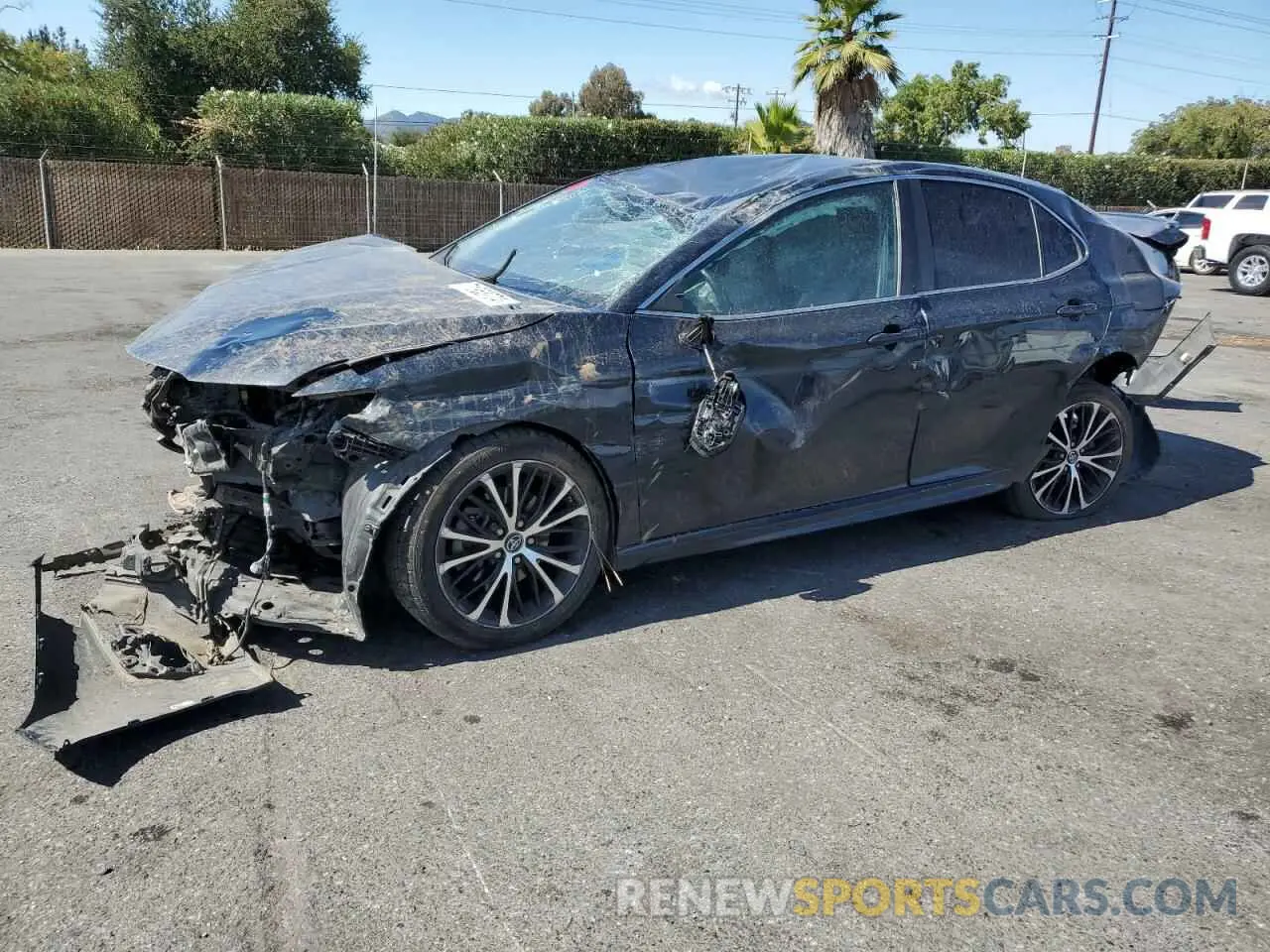 1 Photograph of a damaged car 4T1B11HK3KU754521 TOYOTA CAMRY 2019