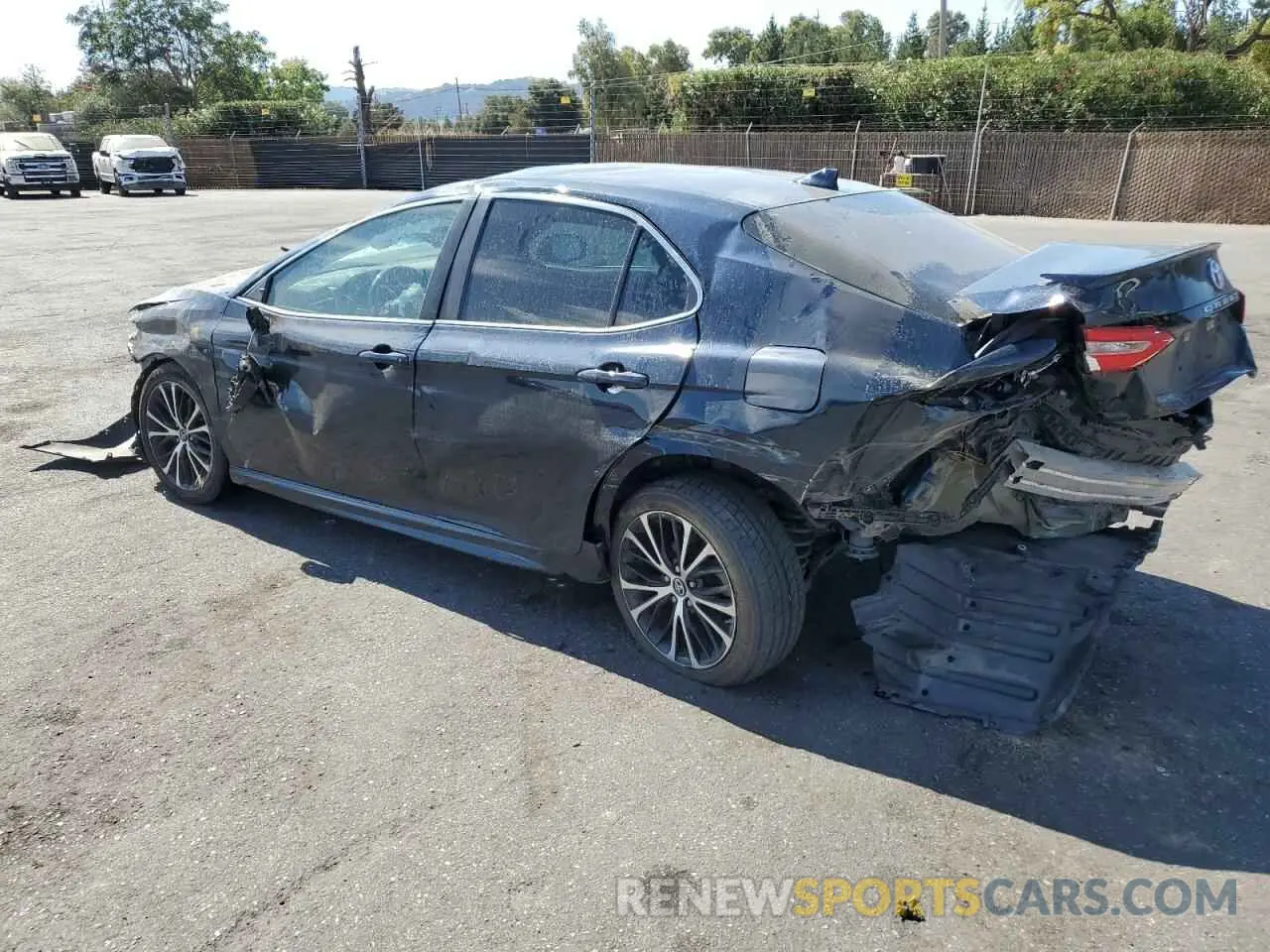 2 Photograph of a damaged car 4T1B11HK3KU754521 TOYOTA CAMRY 2019