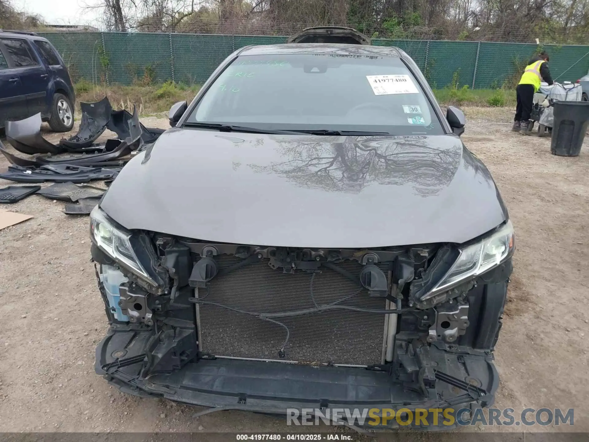 13 Photograph of a damaged car 4T1B11HK3KU755068 TOYOTA CAMRY 2019