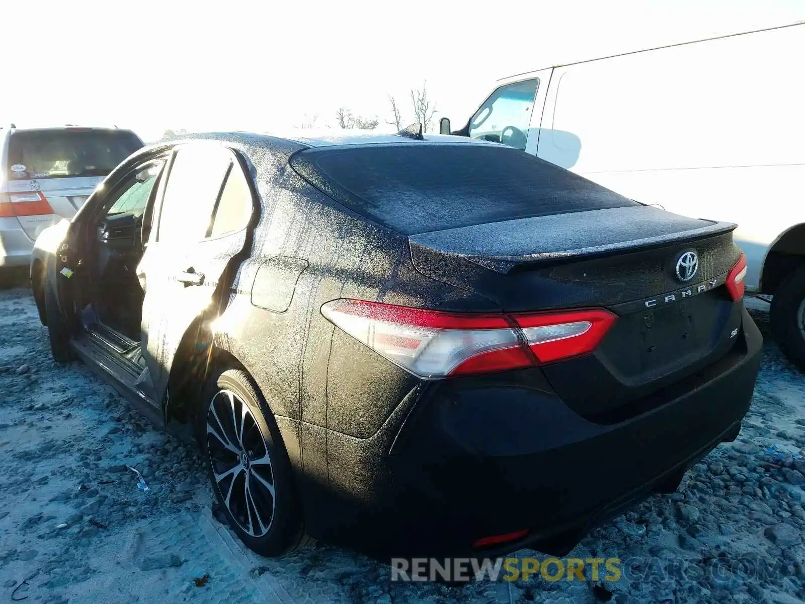 3 Photograph of a damaged car 4T1B11HK3KU755152 TOYOTA CAMRY 2019