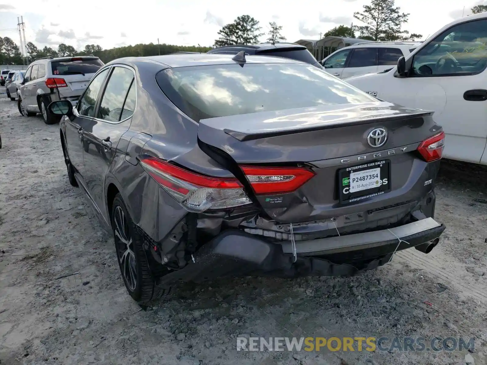 3 Photograph of a damaged car 4T1B11HK3KU764627 TOYOTA CAMRY 2019