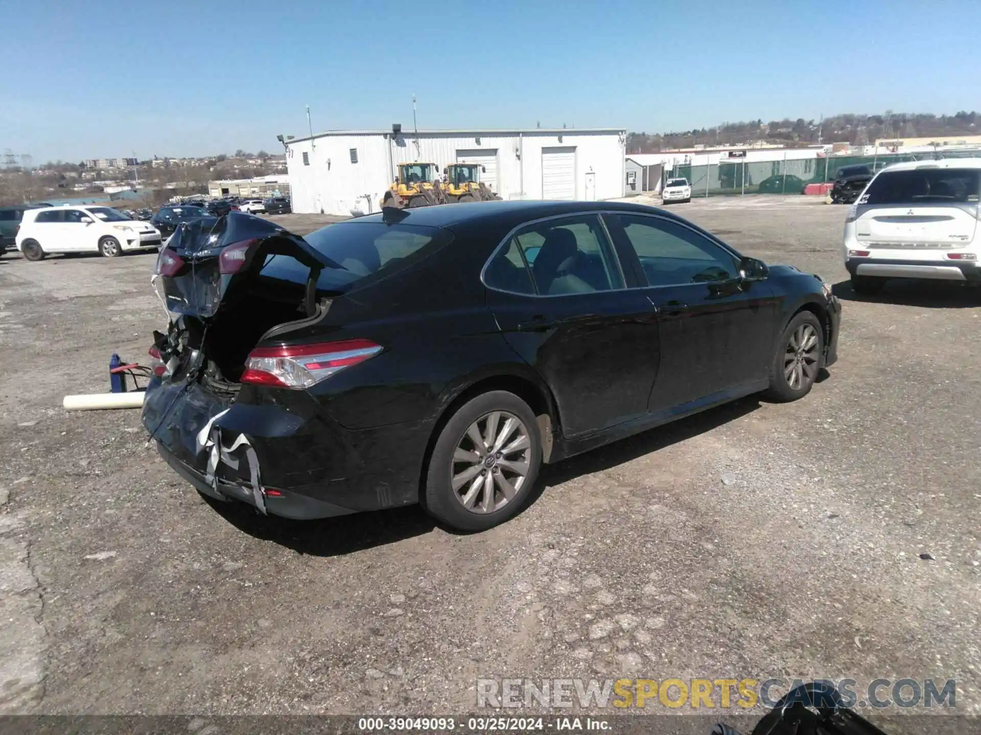 4 Photograph of a damaged car 4T1B11HK3KU769519 TOYOTA CAMRY 2019