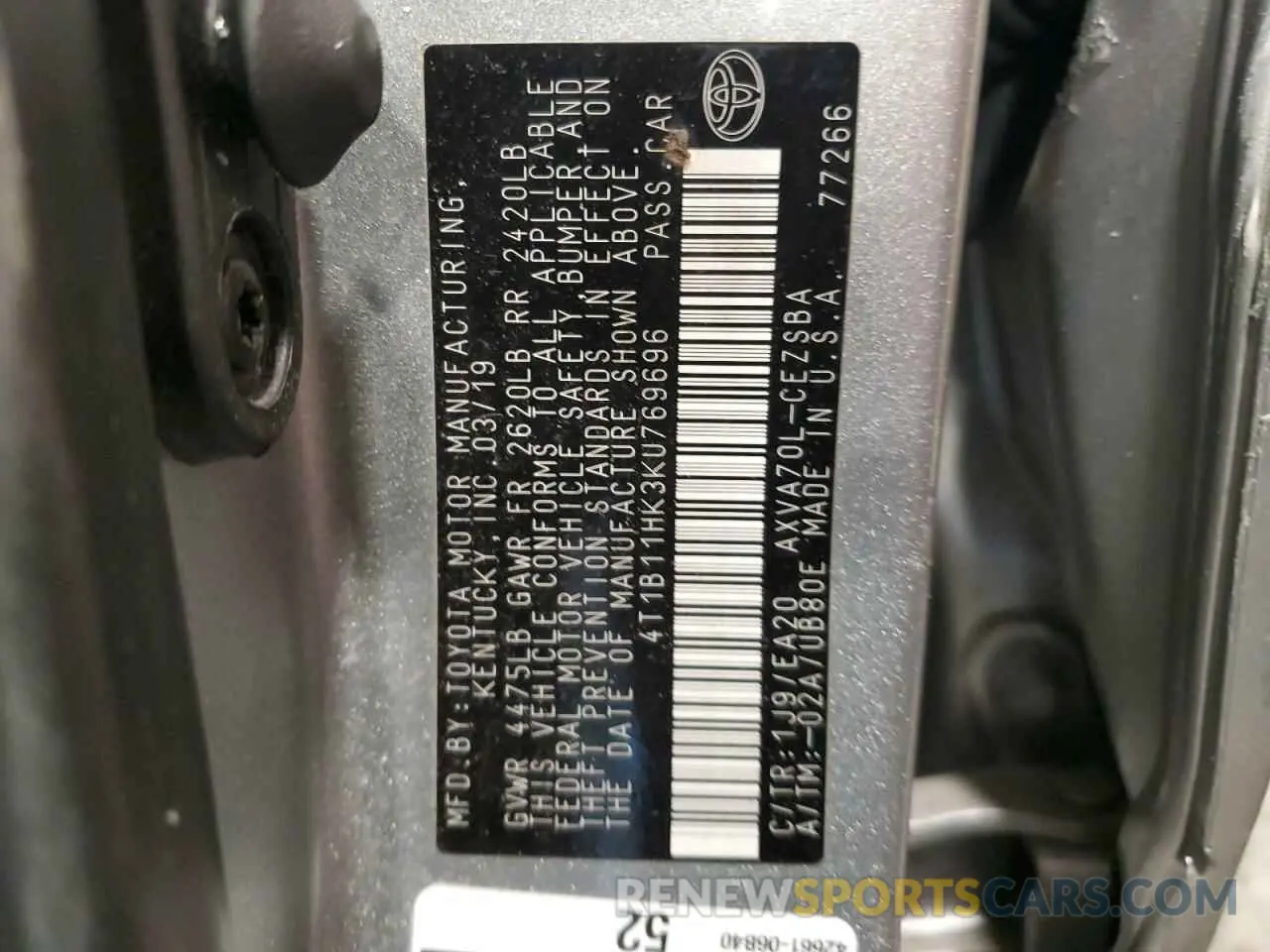 12 Photograph of a damaged car 4T1B11HK3KU769696 TOYOTA CAMRY 2019