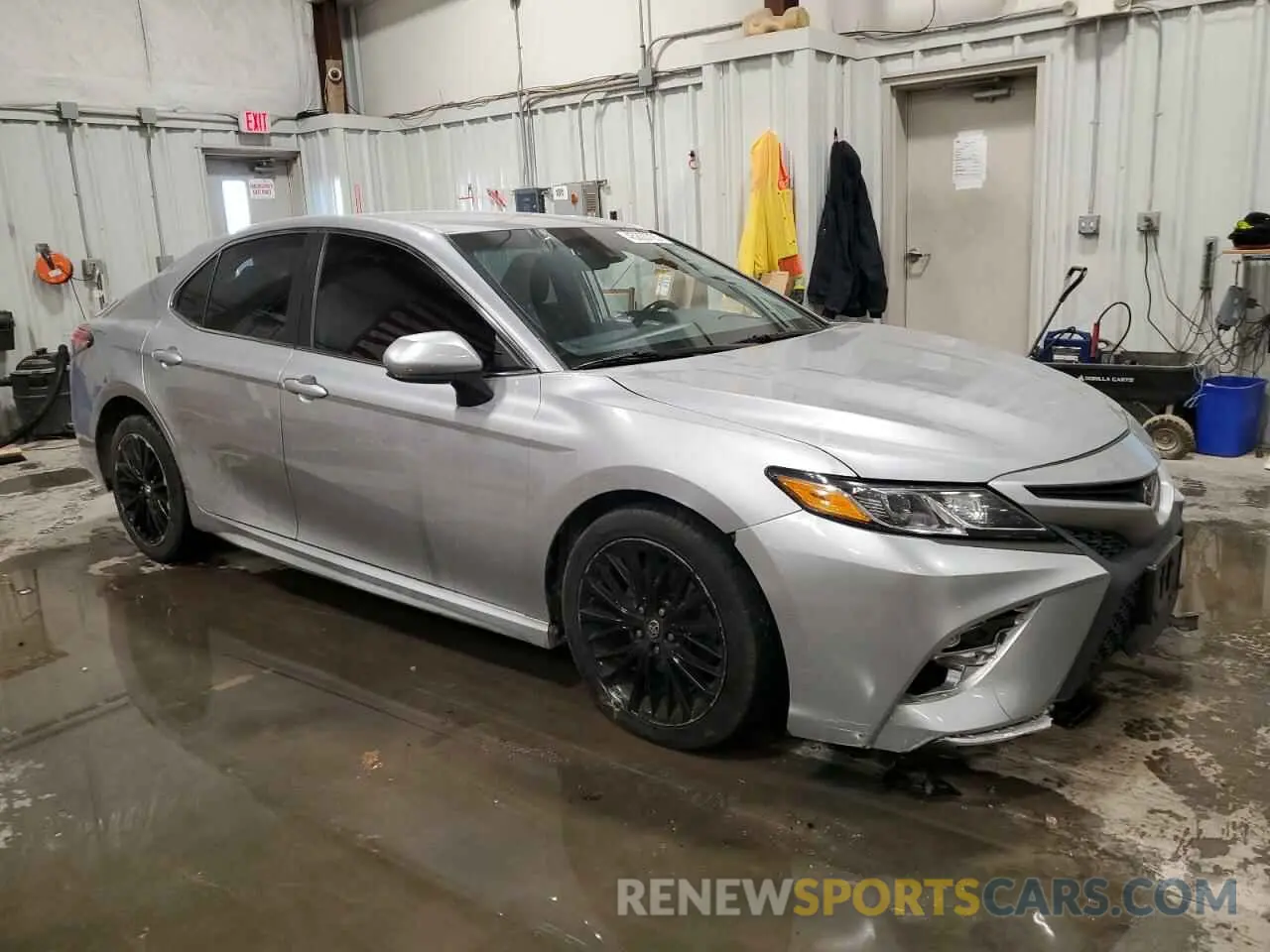 4 Photograph of a damaged car 4T1B11HK3KU769696 TOYOTA CAMRY 2019