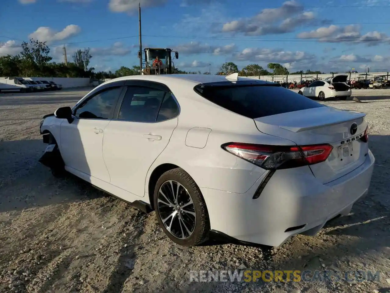 3 Photograph of a damaged car 4T1B11HK3KU770492 TOYOTA CAMRY 2019