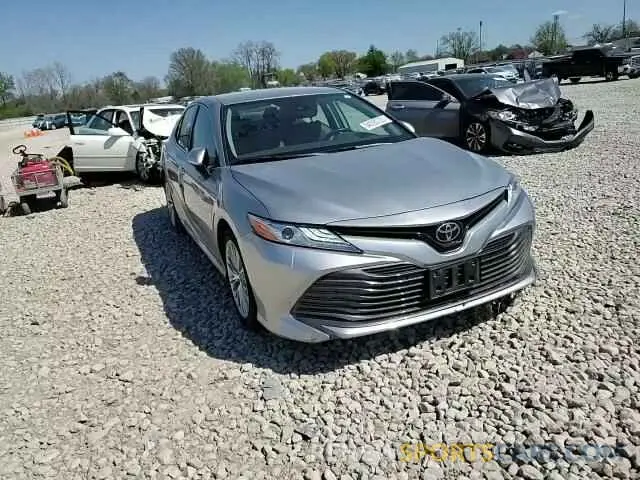 14 Photograph of a damaged car 4T1B11HK3KU770914 TOYOTA CAMRY 2019
