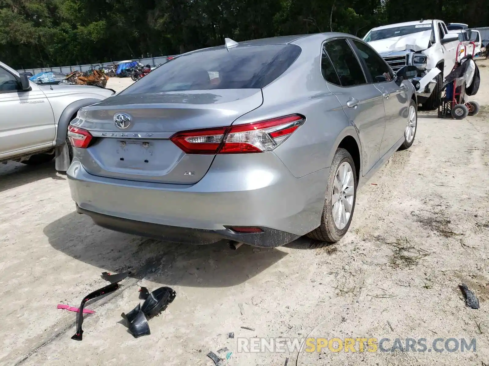 4 Photograph of a damaged car 4T1B11HK3KU771707 TOYOTA CAMRY 2019