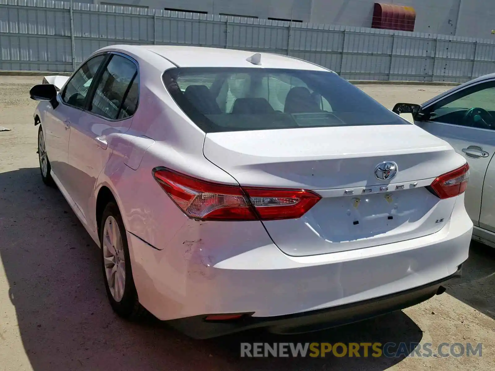 3 Photograph of a damaged car 4T1B11HK3KU772369 TOYOTA CAMRY 2019