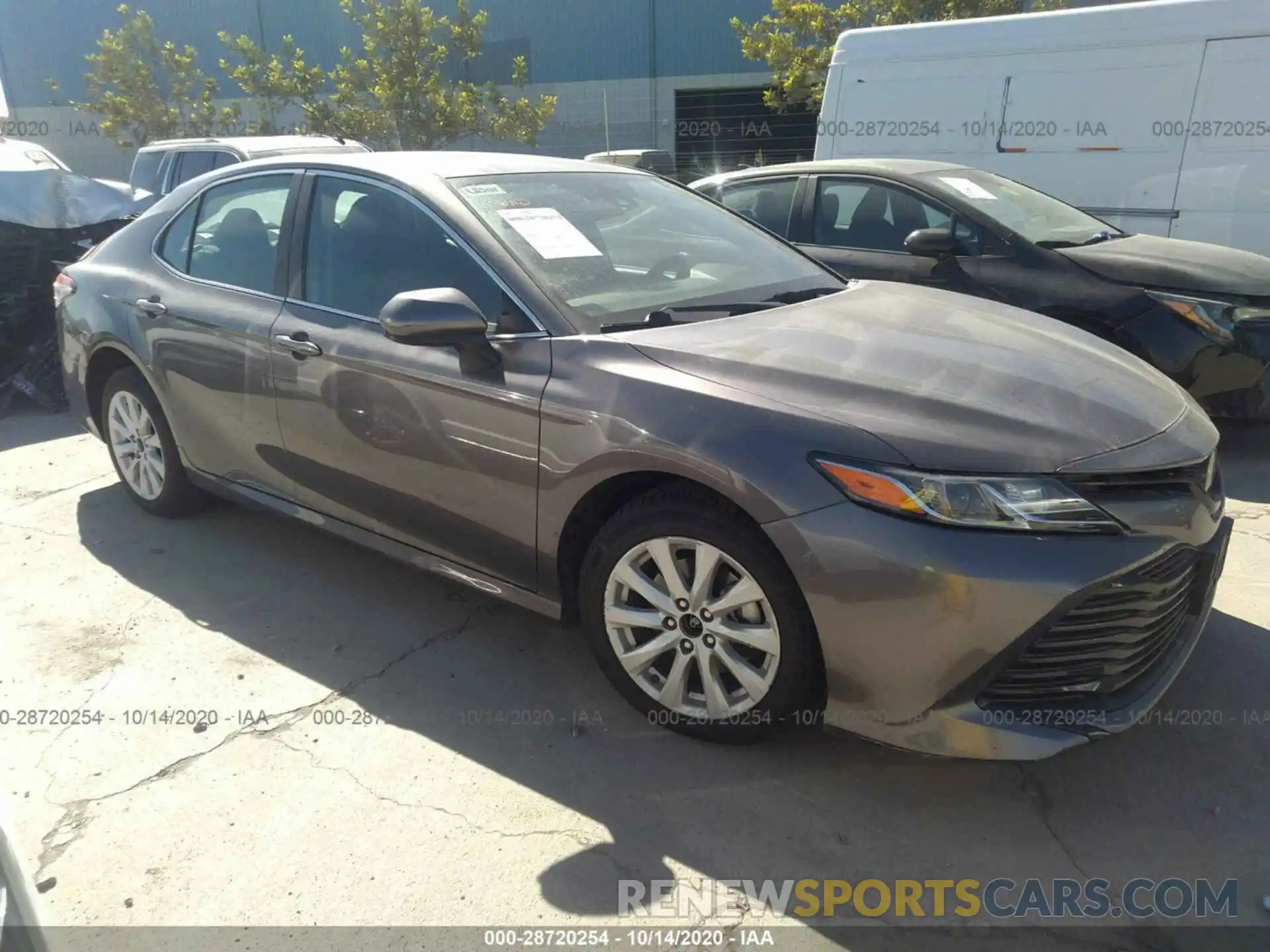 1 Photograph of a damaged car 4T1B11HK3KU772789 TOYOTA CAMRY 2019