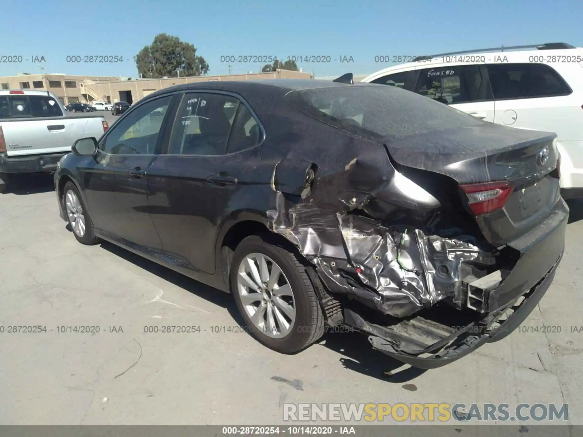 3 Photograph of a damaged car 4T1B11HK3KU772789 TOYOTA CAMRY 2019