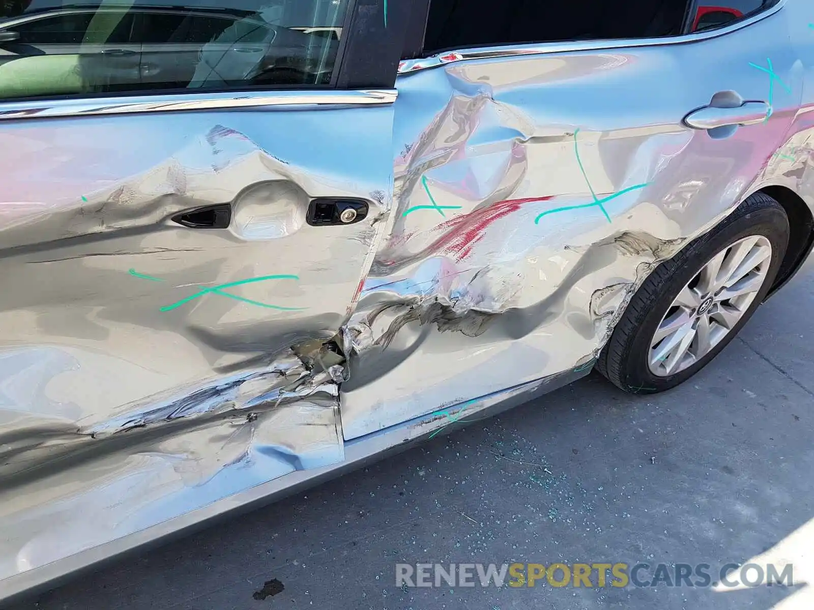 9 Photograph of a damaged car 4T1B11HK3KU775630 TOYOTA CAMRY 2019