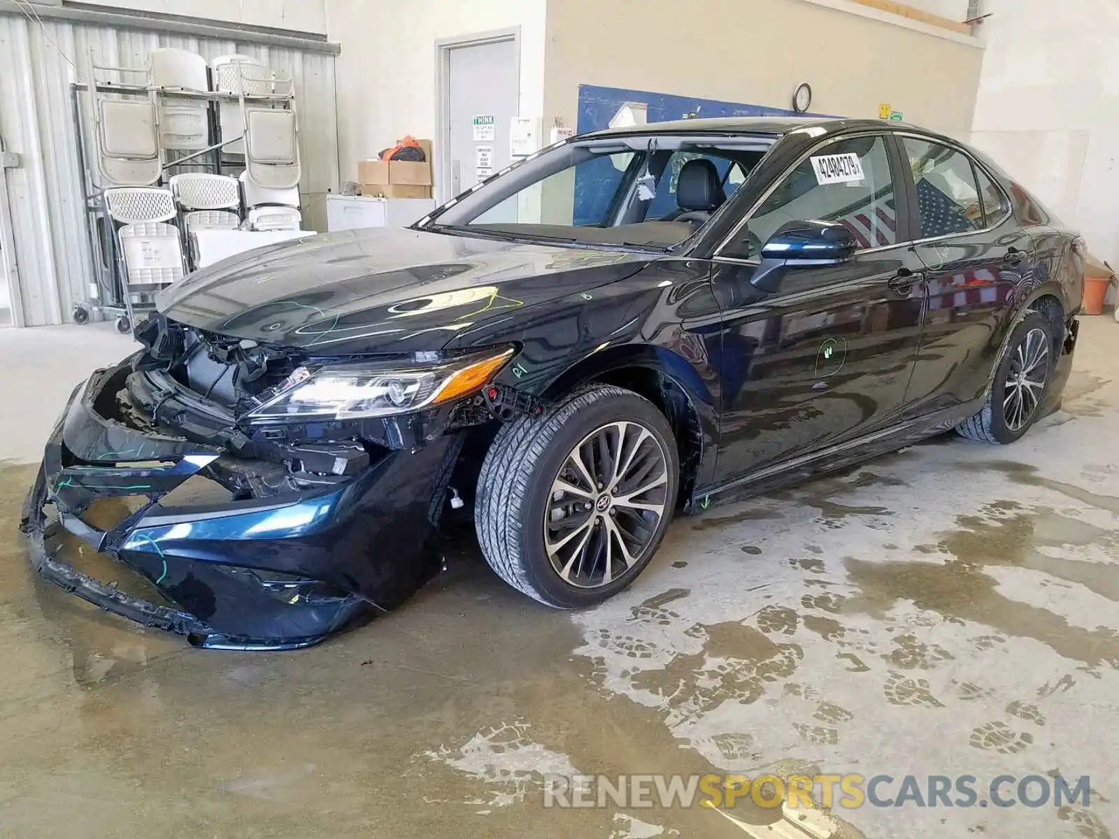 2 Photograph of a damaged car 4T1B11HK3KU779533 TOYOTA CAMRY 2019