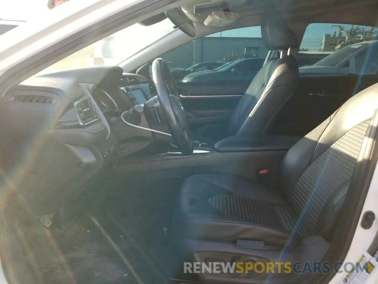 7 Photograph of a damaged car 4T1B11HK3KU780228 TOYOTA CAMRY 2019