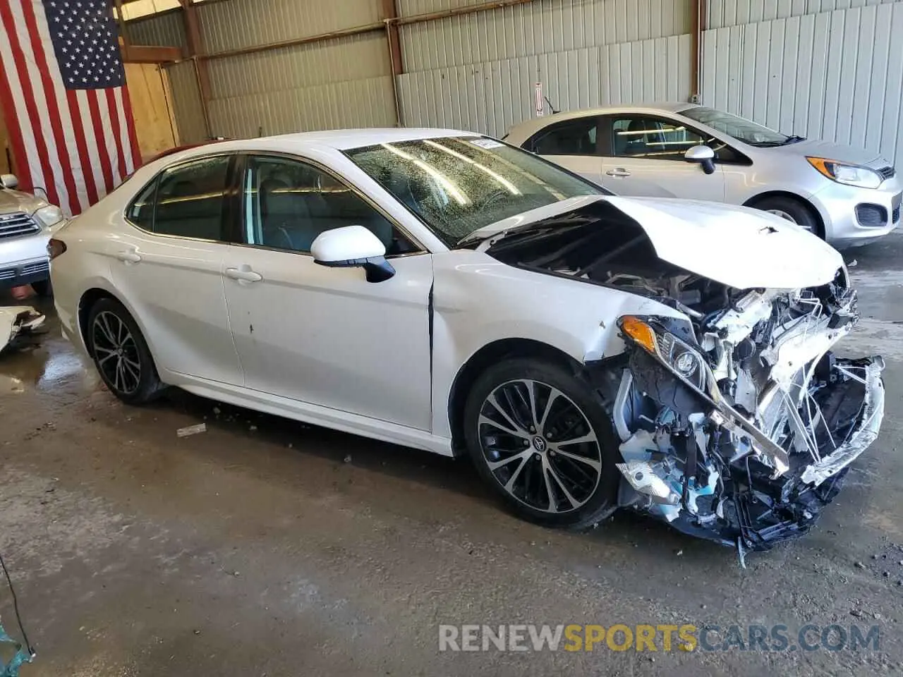4 Photograph of a damaged car 4T1B11HK3KU782397 TOYOTA CAMRY 2019