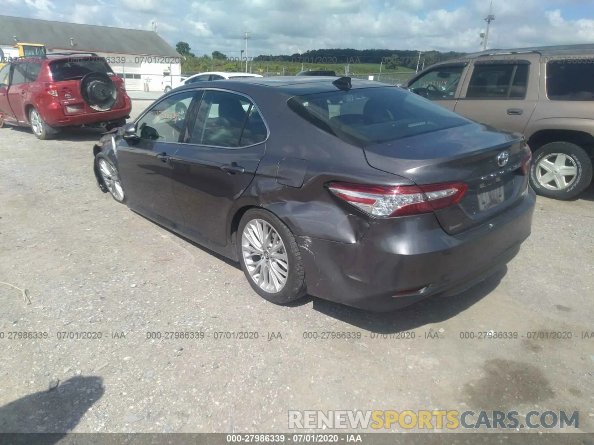 3 Photograph of a damaged car 4T1B11HK3KU782870 TOYOTA CAMRY 2019