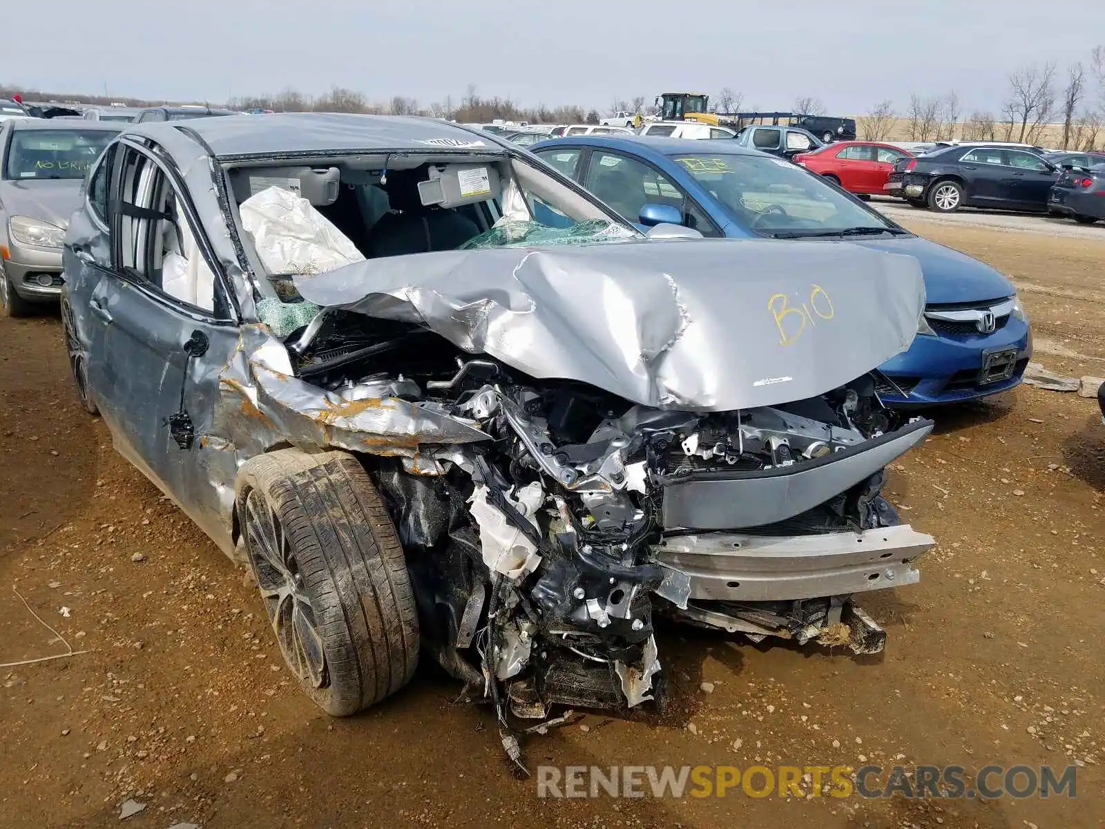 1 Photograph of a damaged car 4T1B11HK3KU782884 TOYOTA CAMRY 2019