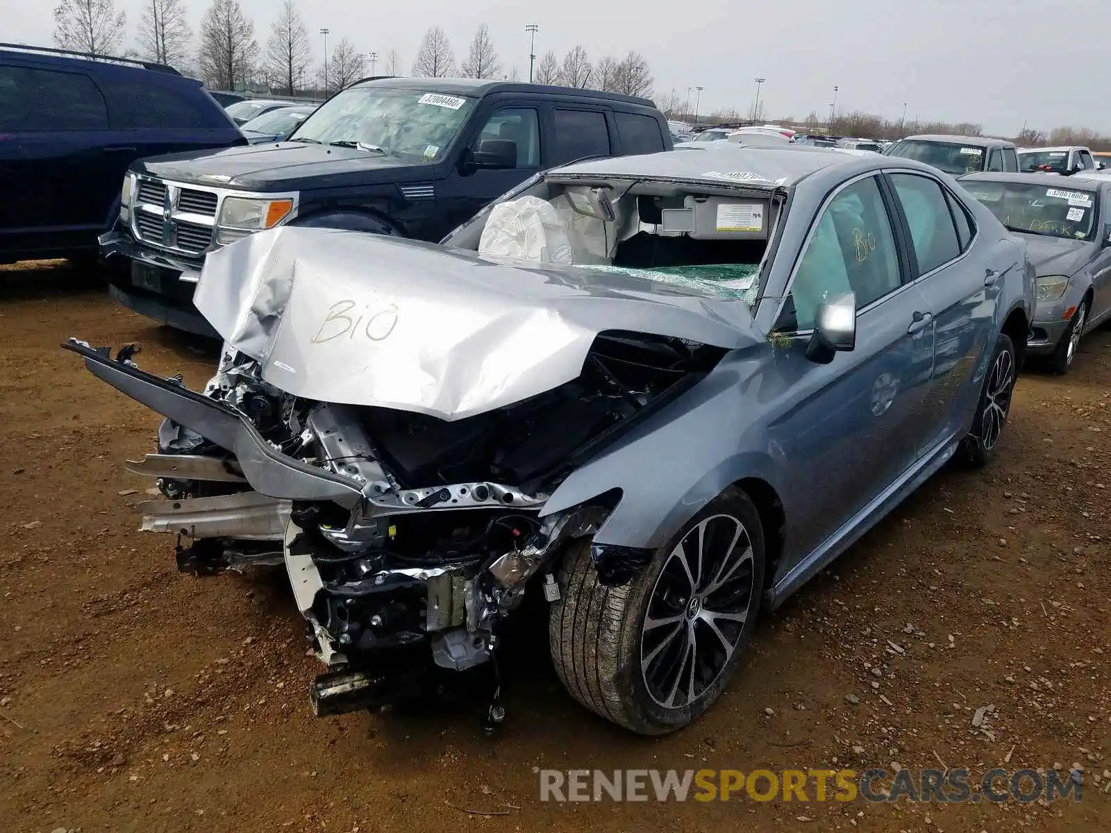 2 Photograph of a damaged car 4T1B11HK3KU782884 TOYOTA CAMRY 2019