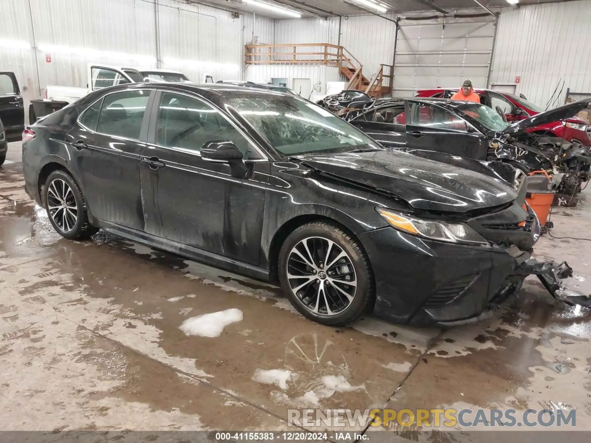 1 Photograph of a damaged car 4T1B11HK3KU784005 TOYOTA CAMRY 2019