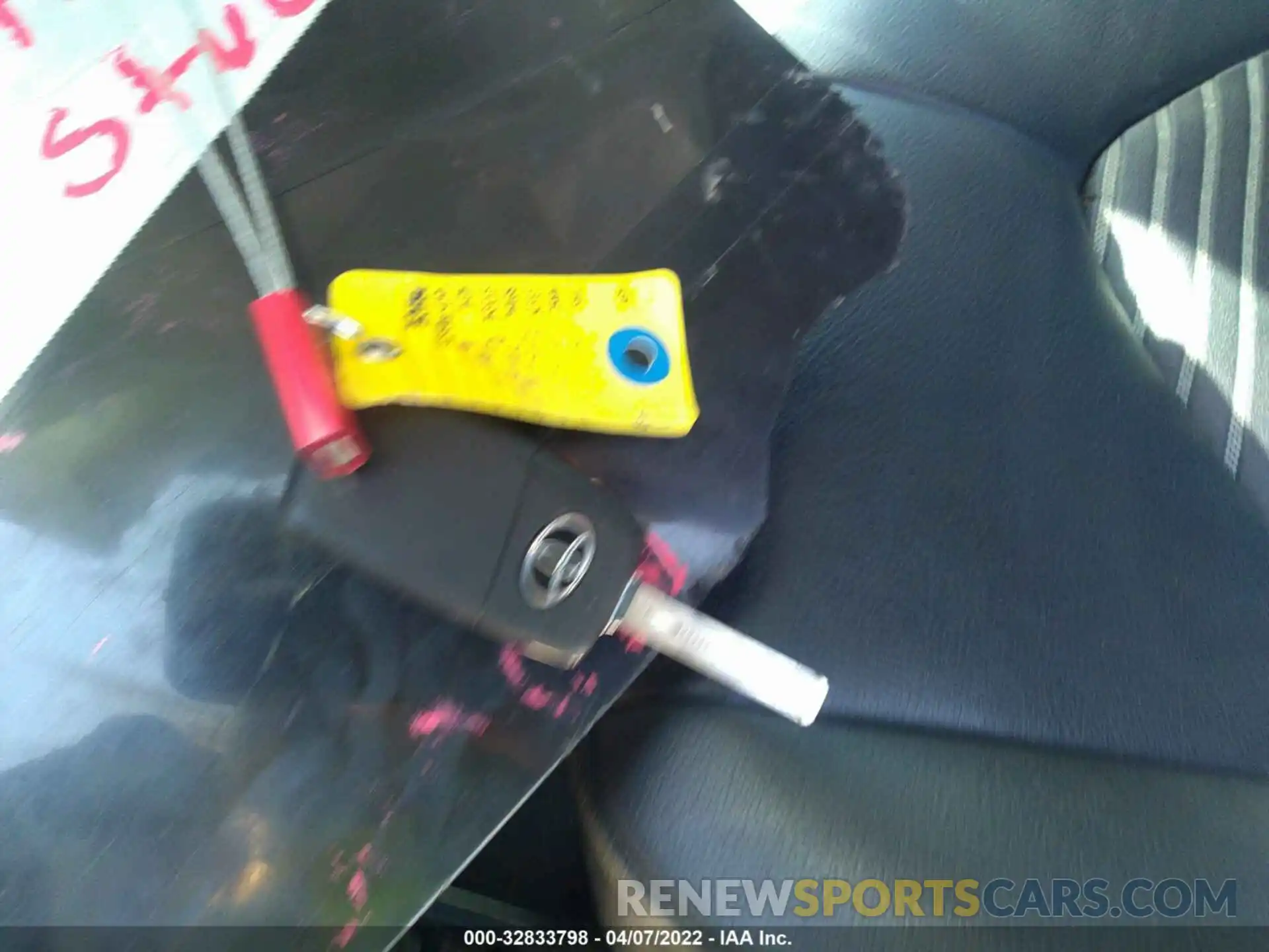 11 Photograph of a damaged car 4T1B11HK3KU786367 TOYOTA CAMRY 2019