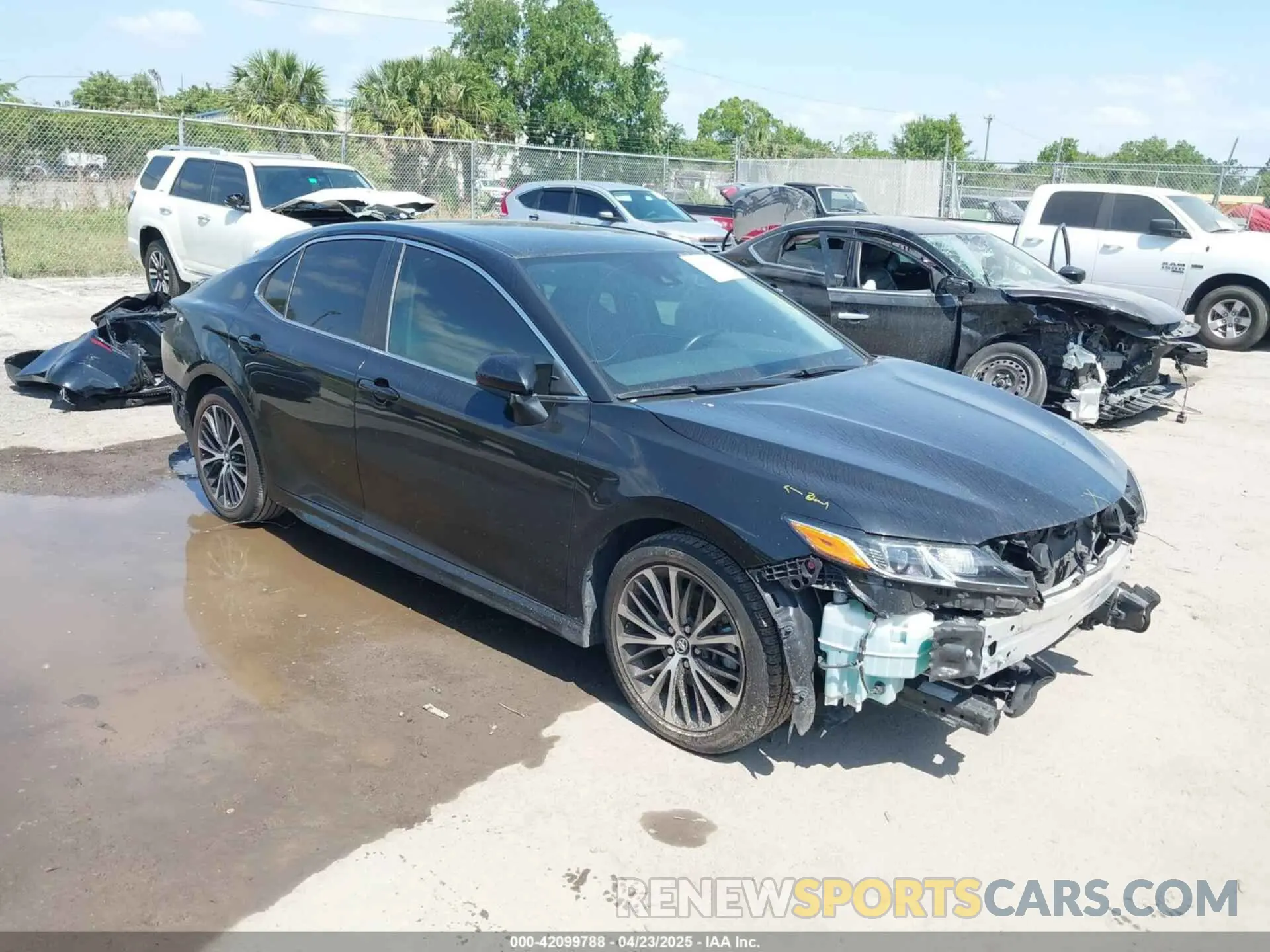 1 Photograph of a damaged car 4T1B11HK3KU787308 TOYOTA CAMRY 2019