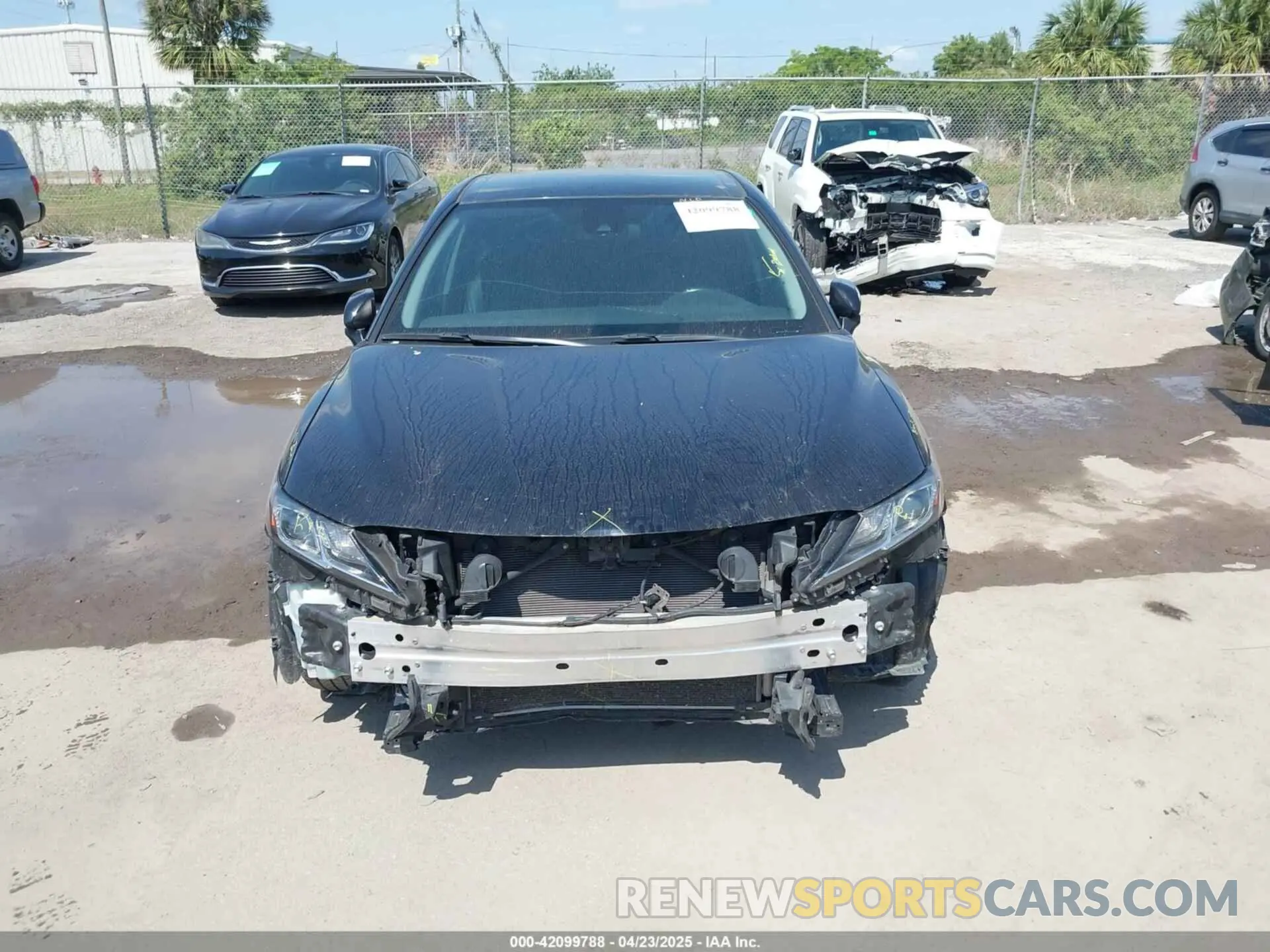 13 Photograph of a damaged car 4T1B11HK3KU787308 TOYOTA CAMRY 2019