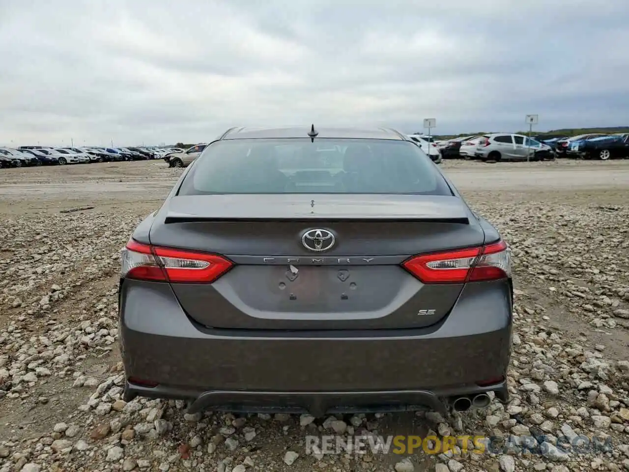 10 Photograph of a damaged car 4T1B11HK3KU787387 TOYOTA CAMRY 2019