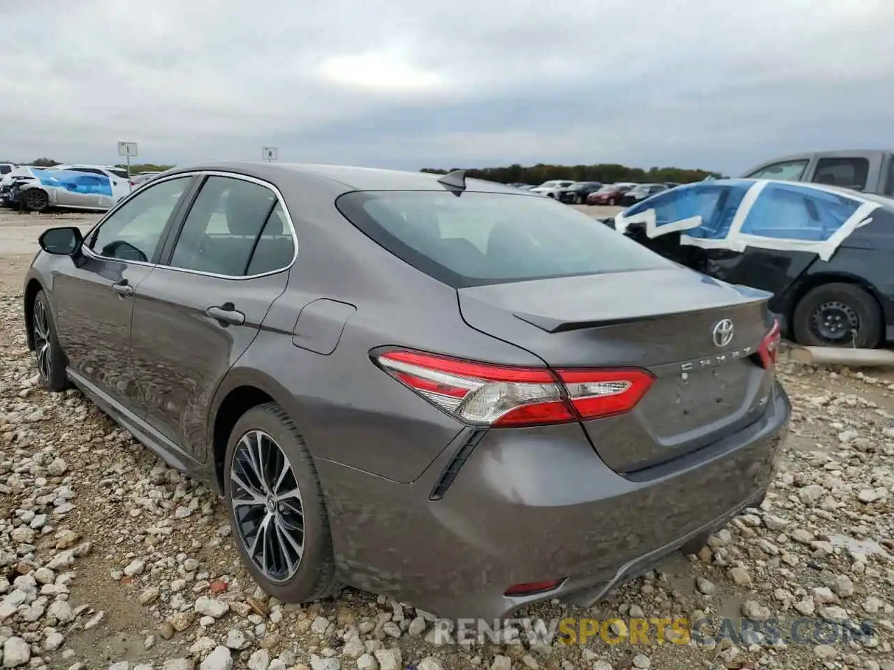 3 Photograph of a damaged car 4T1B11HK3KU787387 TOYOTA CAMRY 2019