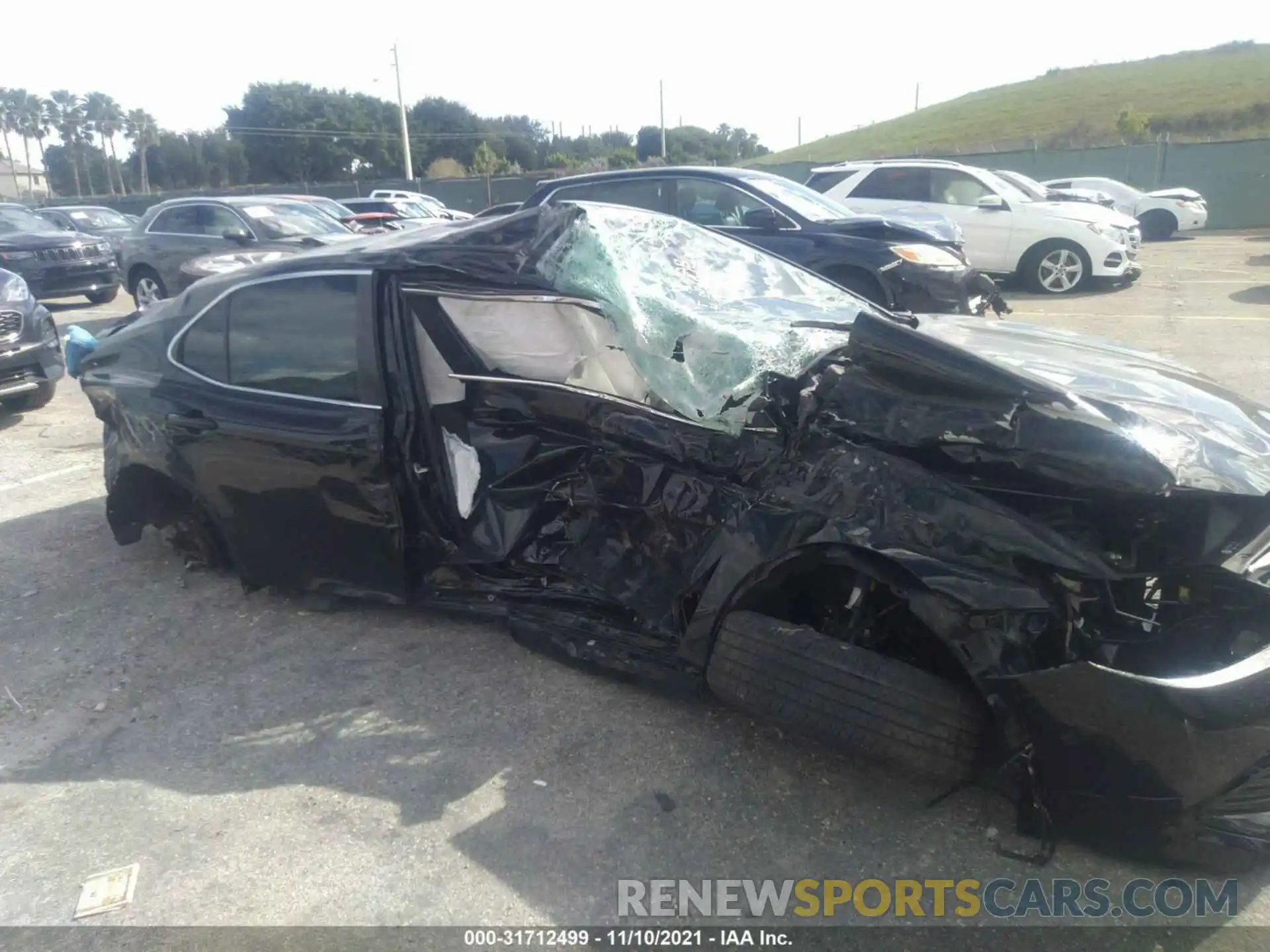 6 Photograph of a damaged car 4T1B11HK3KU788104 TOYOTA CAMRY 2019