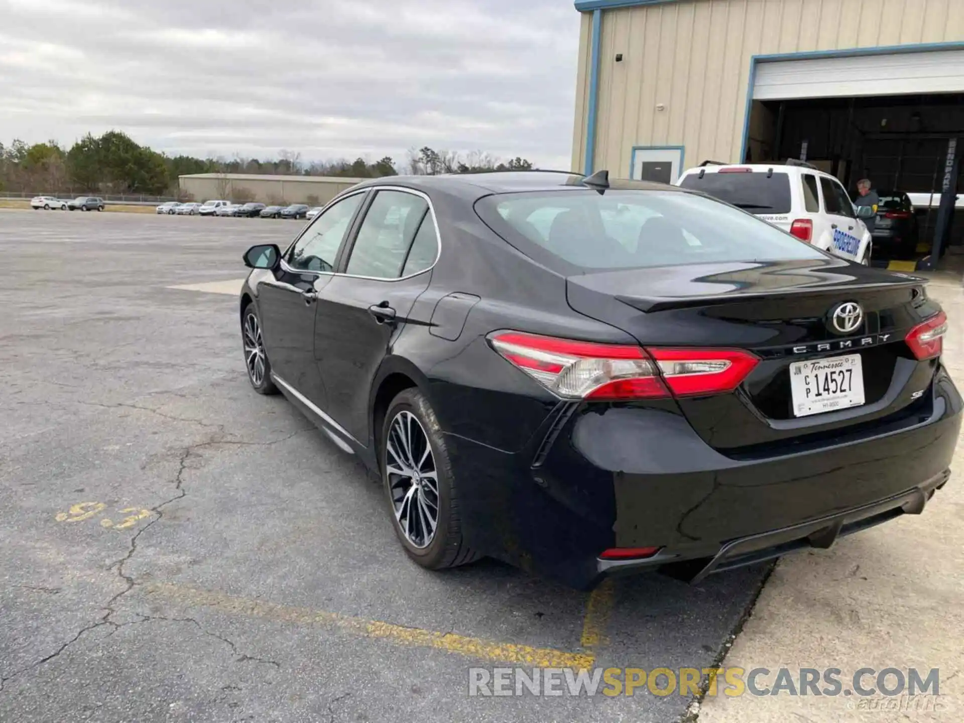 4 Photograph of a damaged car 4T1B11HK3KU799765 TOYOTA CAMRY 2019