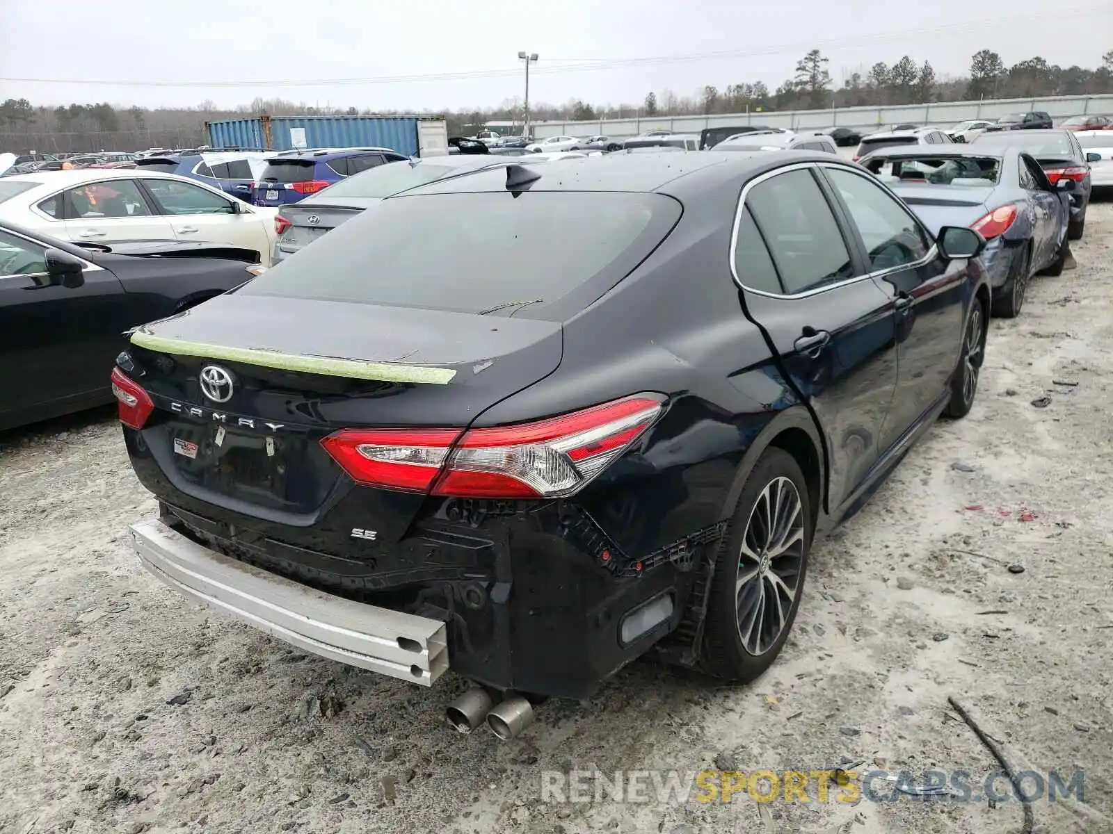 4 Photograph of a damaged car 4T1B11HK3KU800655 TOYOTA CAMRY 2019