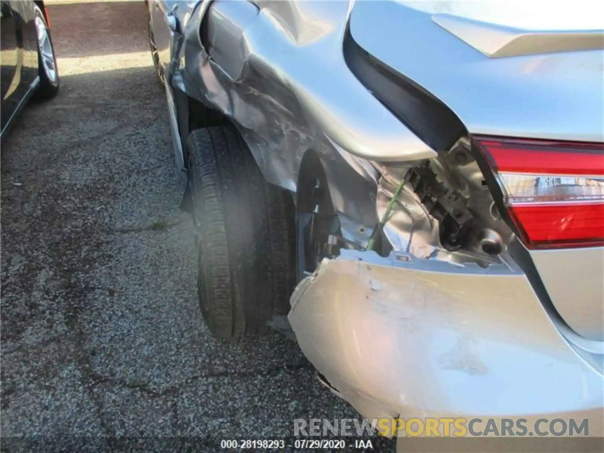 5 Photograph of a damaged car 4T1B11HK3KU807508 TOYOTA CAMRY 2019