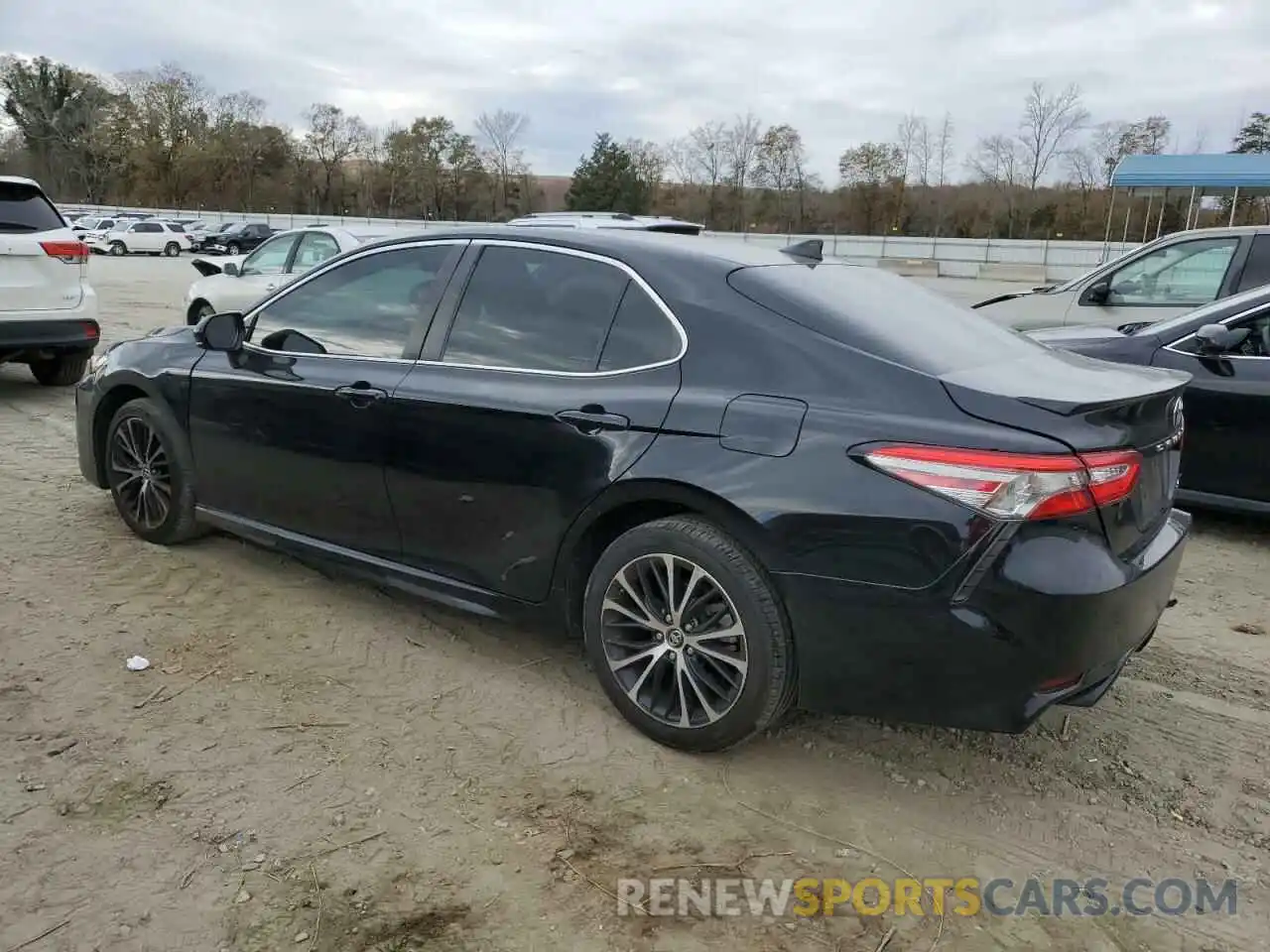 2 Photograph of a damaged car 4T1B11HK3KU807752 TOYOTA CAMRY 2019