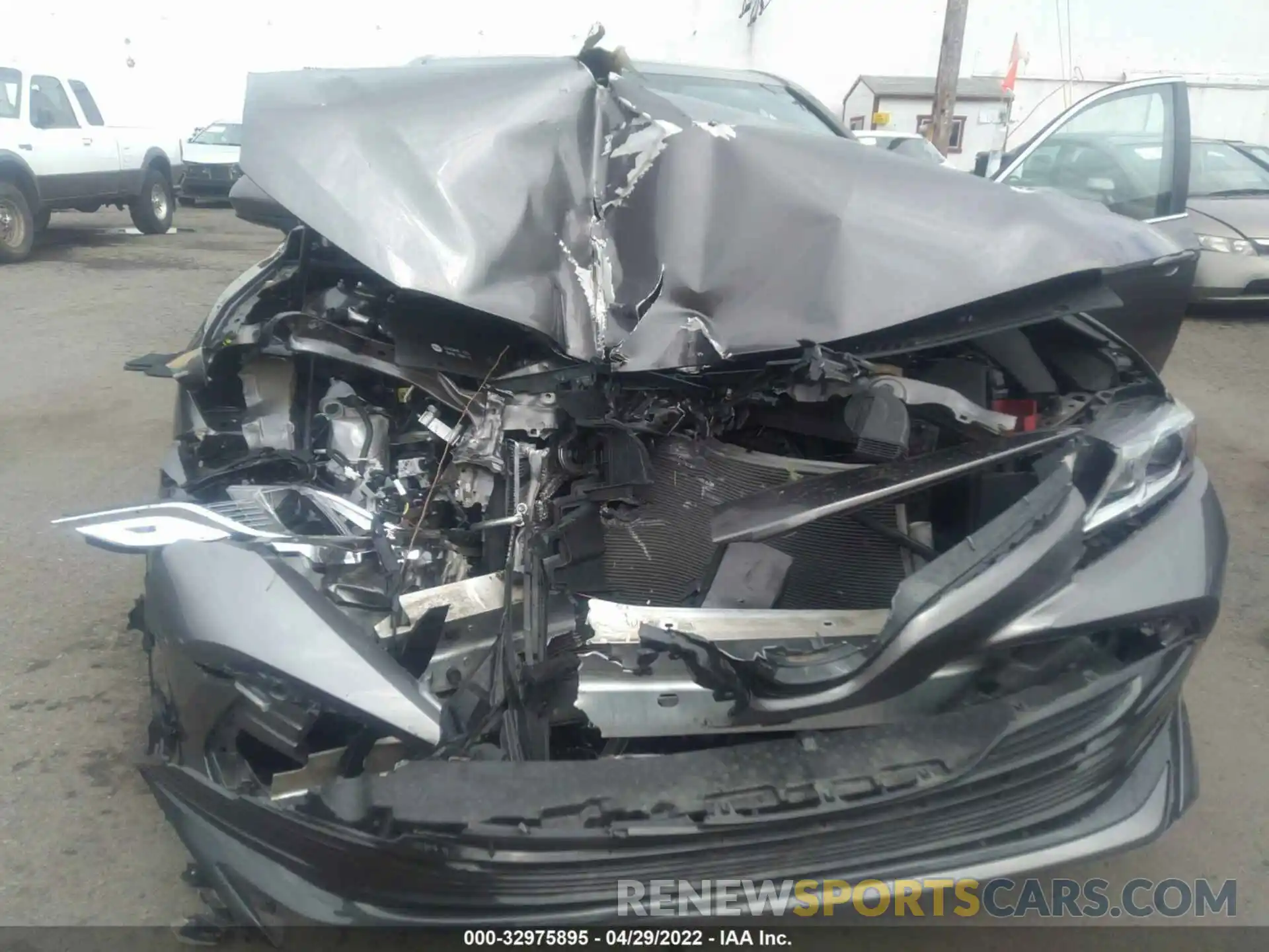 6 Photograph of a damaged car 4T1B11HK3KU808464 TOYOTA CAMRY 2019