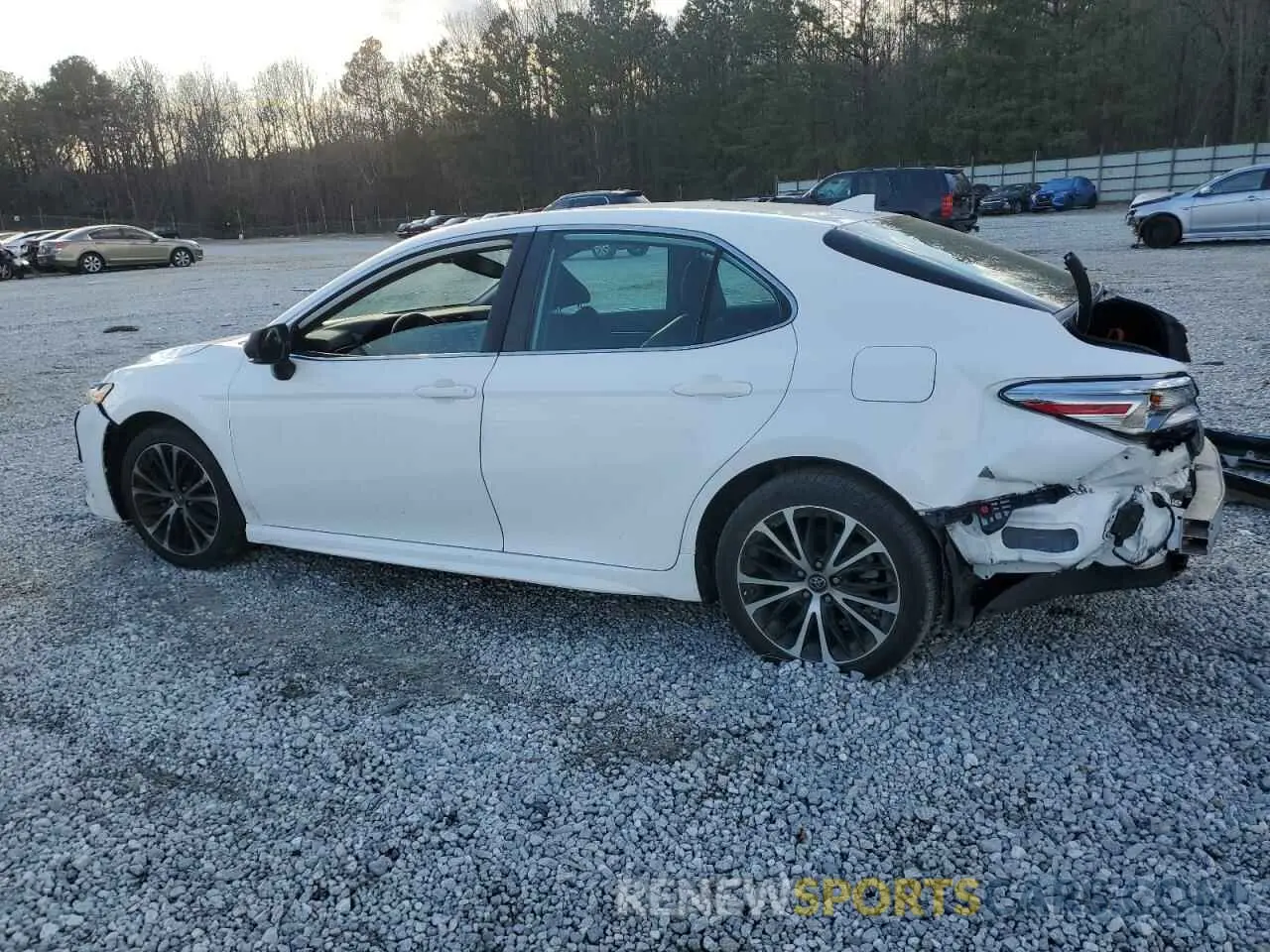2 Photograph of a damaged car 4T1B11HK3KU808495 TOYOTA CAMRY 2019