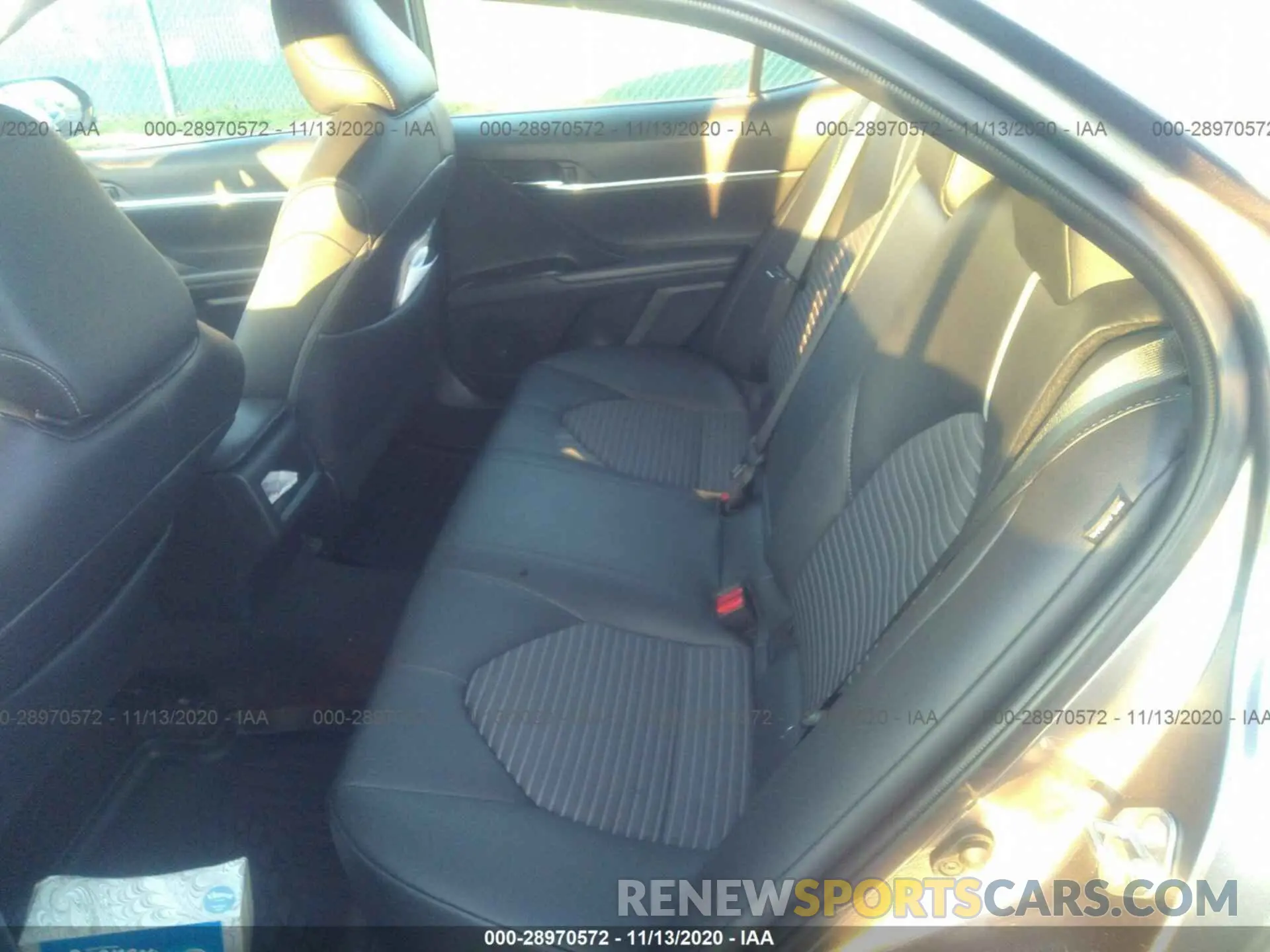 8 Photograph of a damaged car 4T1B11HK3KU809419 TOYOTA CAMRY 2019