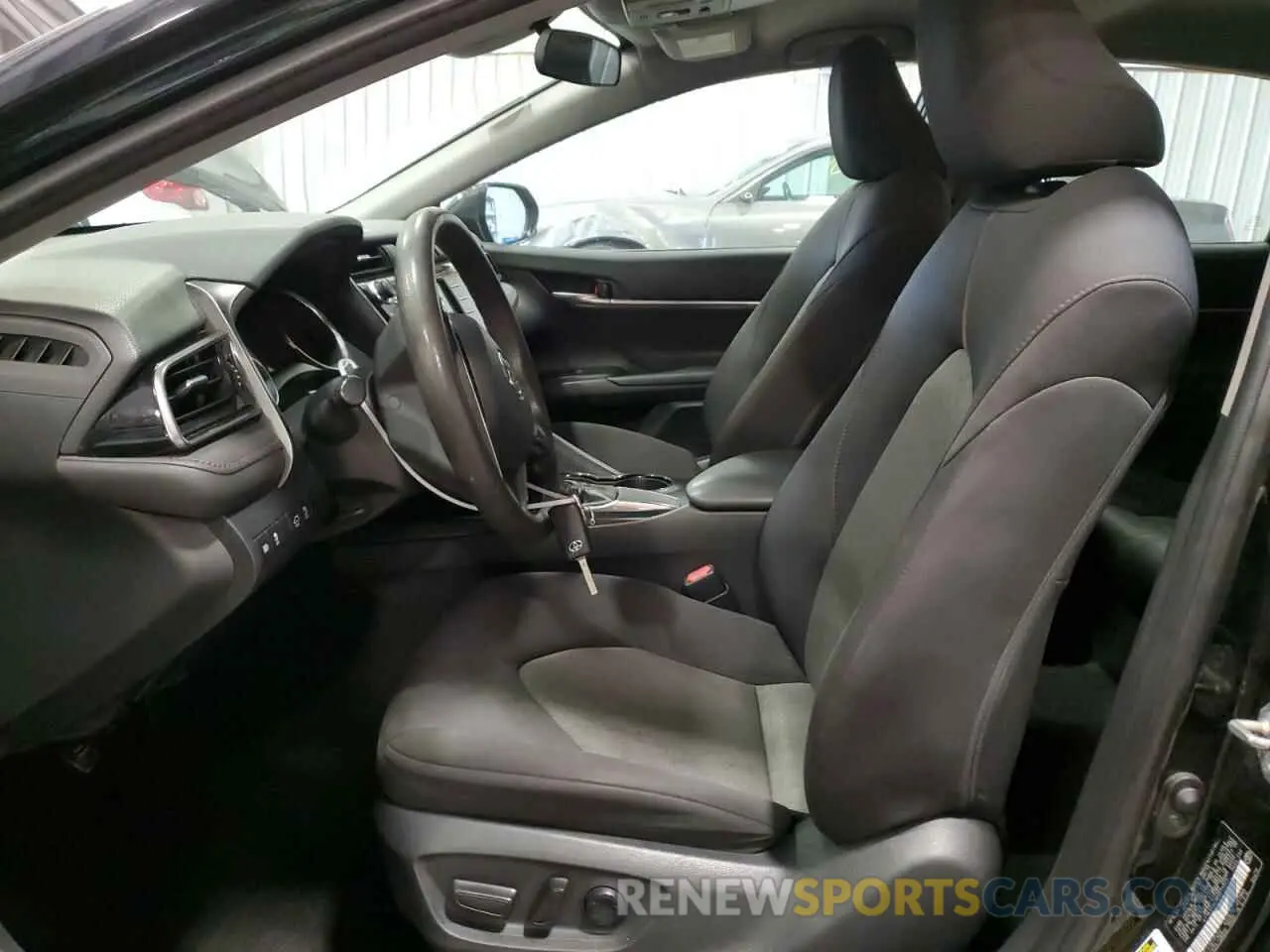 7 Photograph of a damaged car 4T1B11HK3KU812045 TOYOTA CAMRY 2019