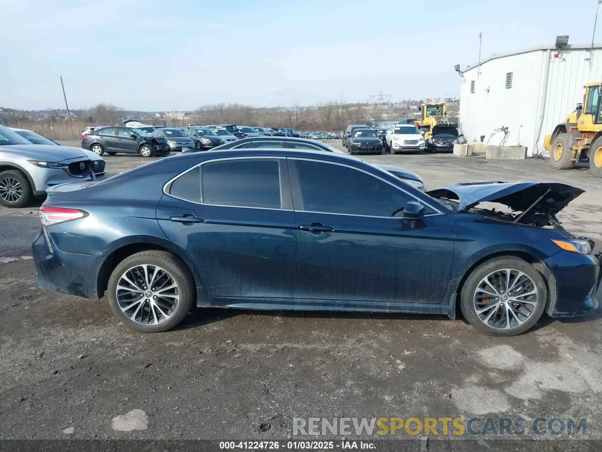 14 Photograph of a damaged car 4T1B11HK3KU814863 TOYOTA CAMRY 2019