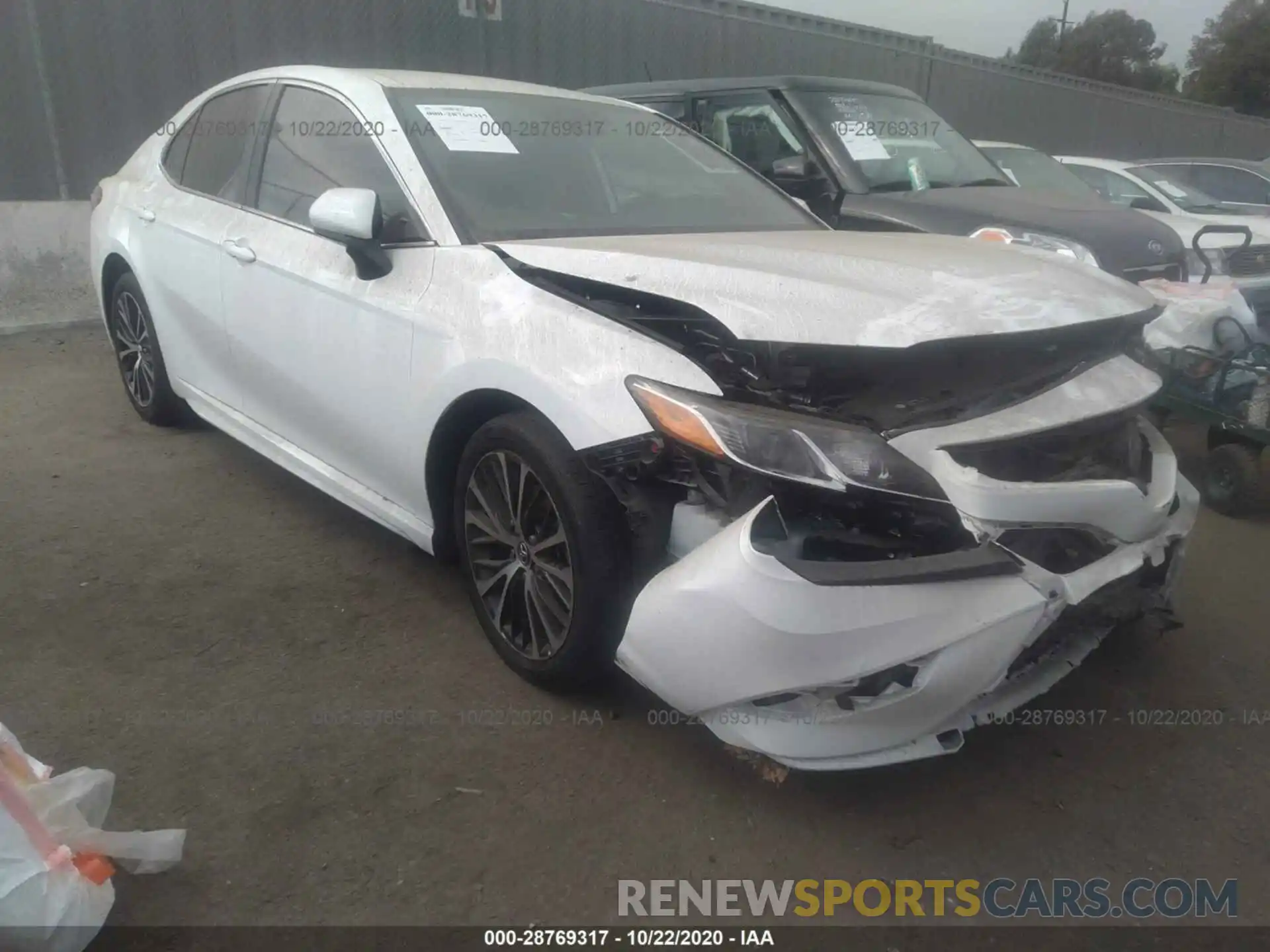 1 Photograph of a damaged car 4T1B11HK3KU815995 TOYOTA CAMRY 2019