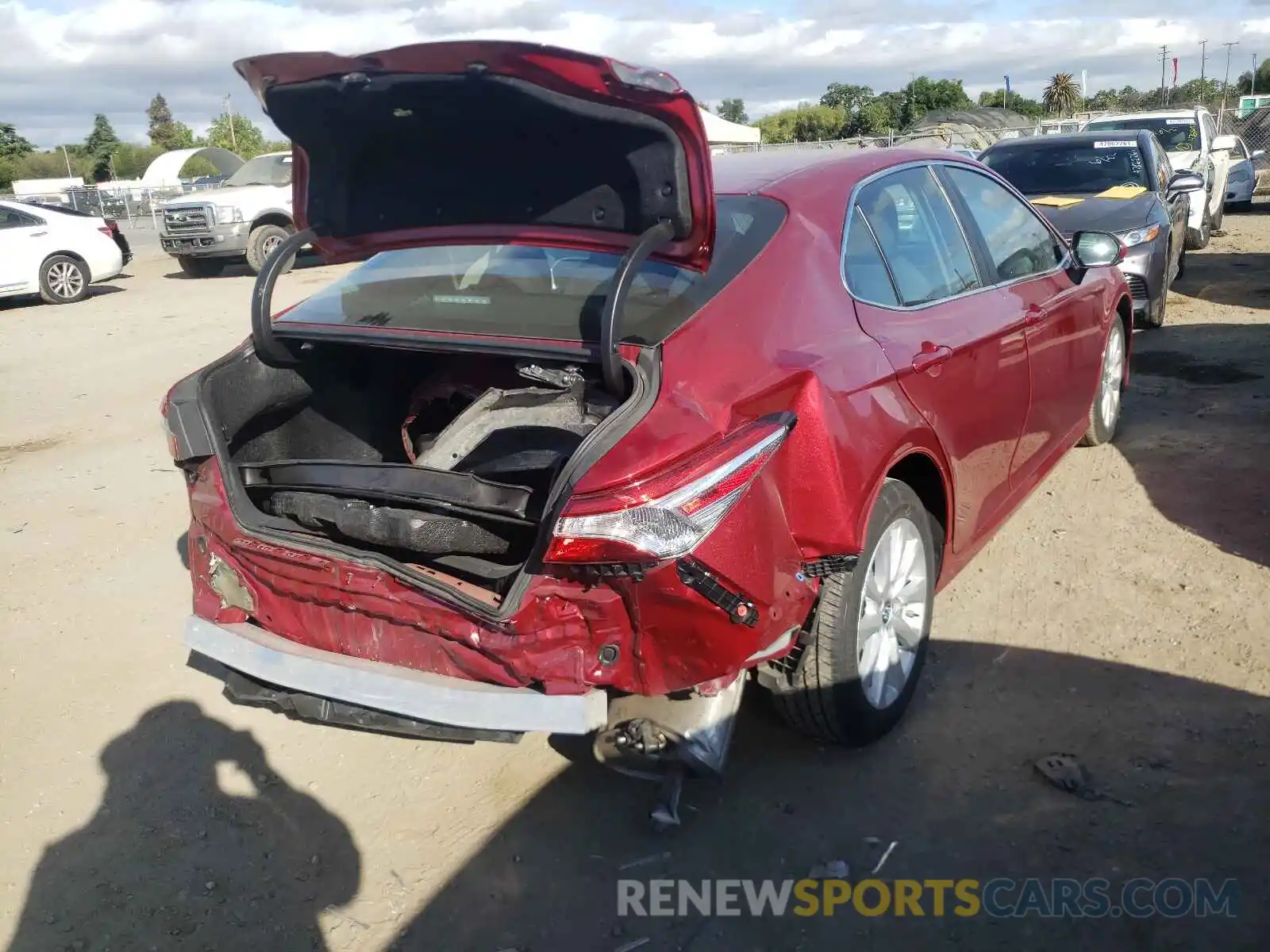 4 Photograph of a damaged car 4T1B11HK3KU817407 TOYOTA CAMRY 2019