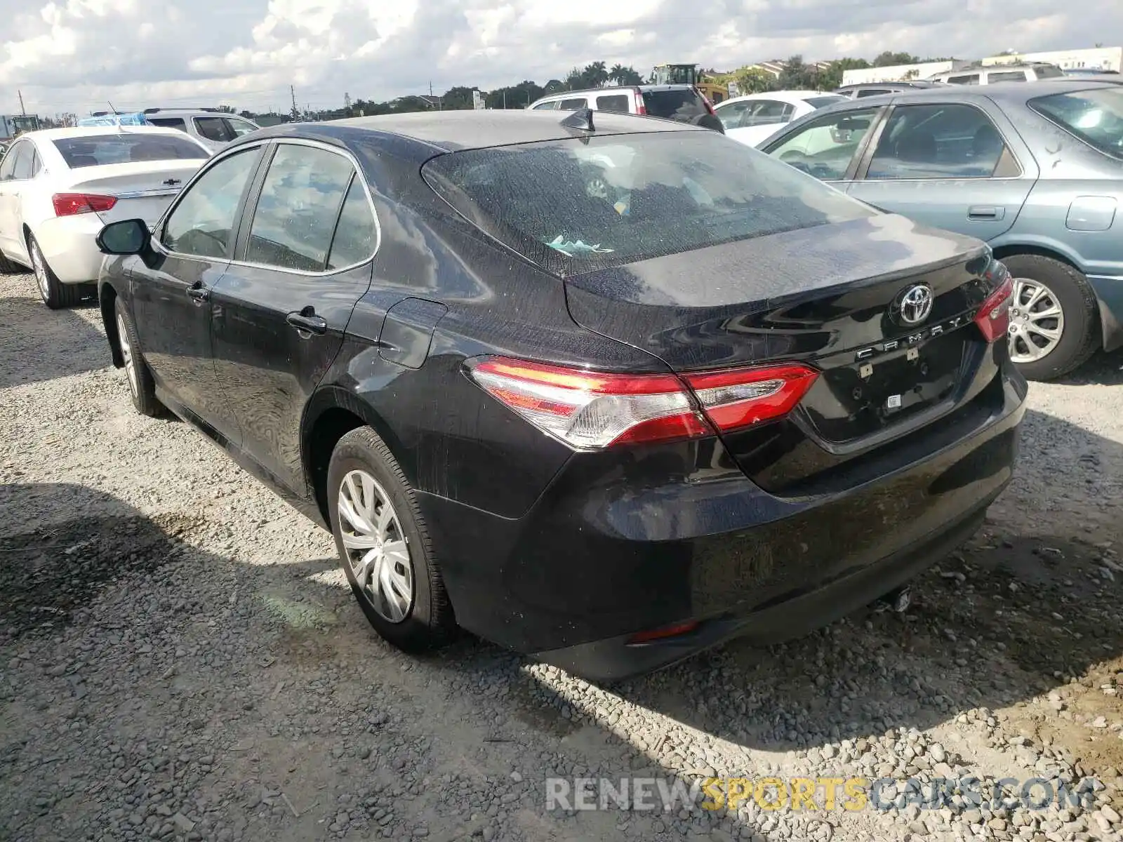 3 Photograph of a damaged car 4T1B11HK3KU821523 TOYOTA CAMRY 2019