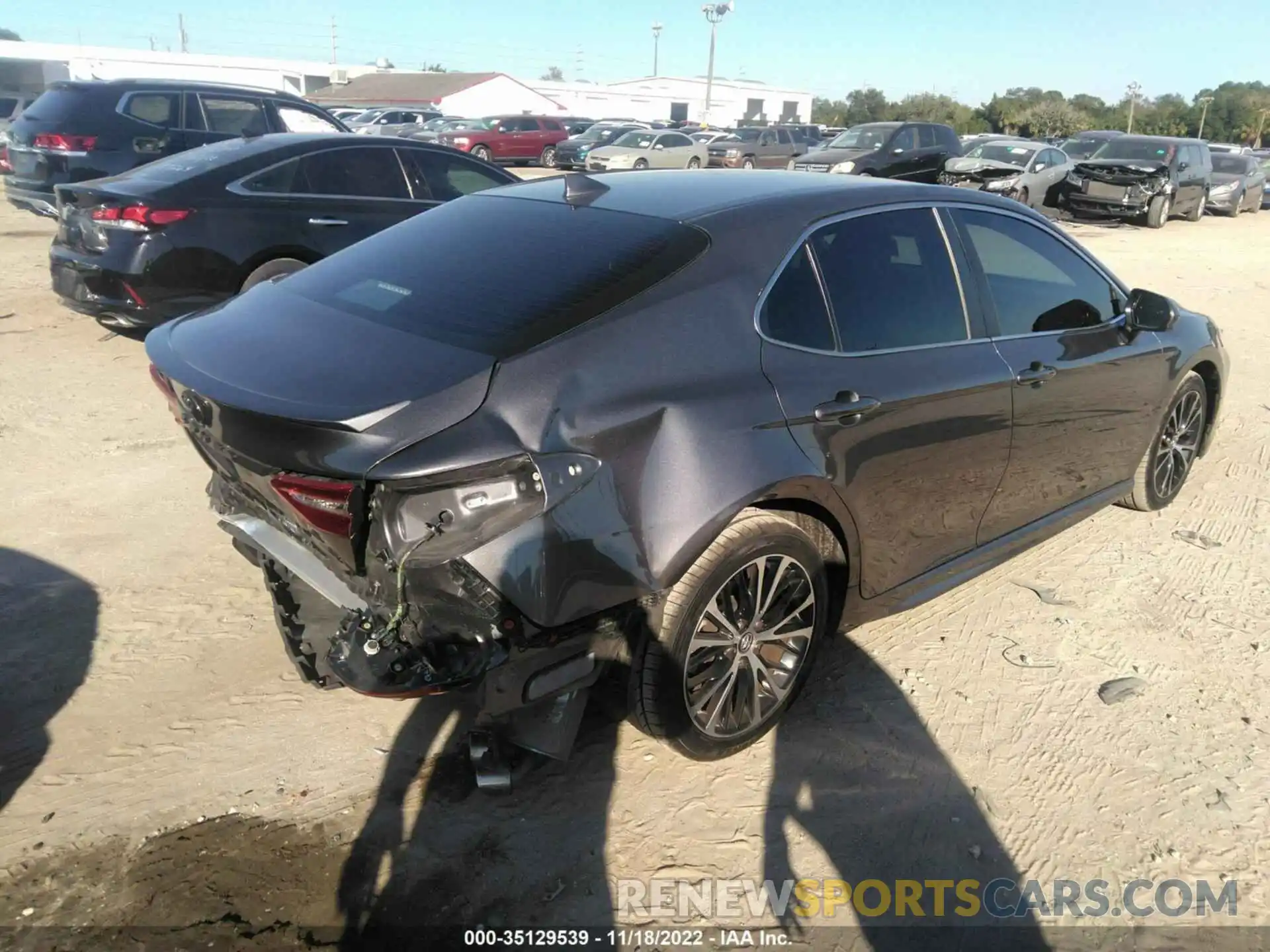 4 Photograph of a damaged car 4T1B11HK3KU825197 TOYOTA CAMRY 2019