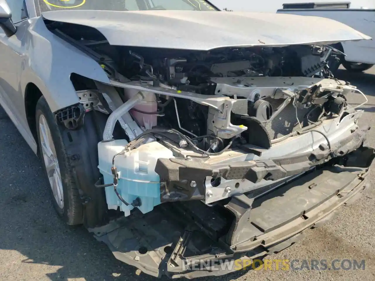 9 Photograph of a damaged car 4T1B11HK3KU829508 TOYOTA CAMRY 2019