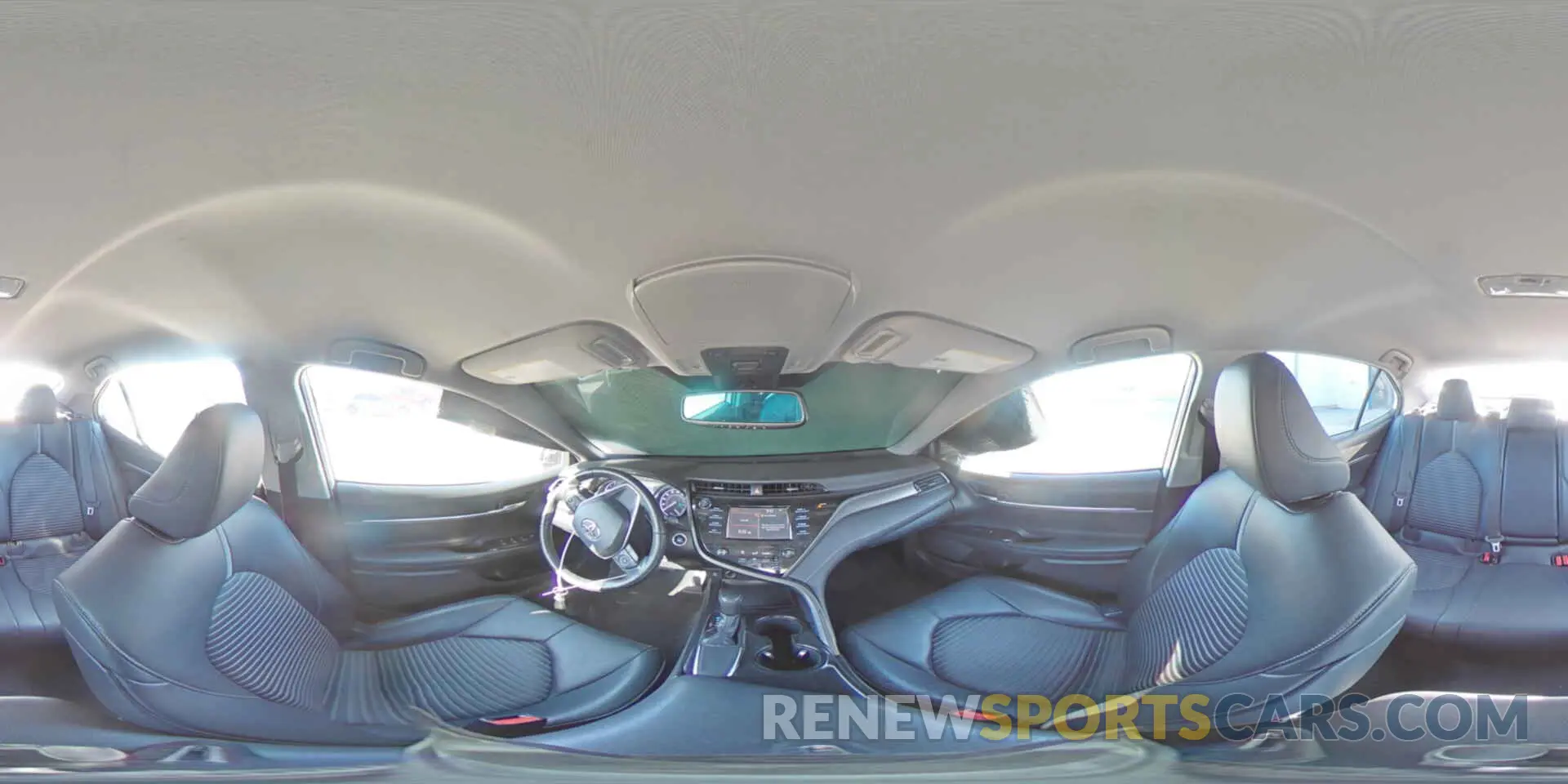 13 Photograph of a damaged car 4T1B11HK3KU832439 TOYOTA CAMRY 2019