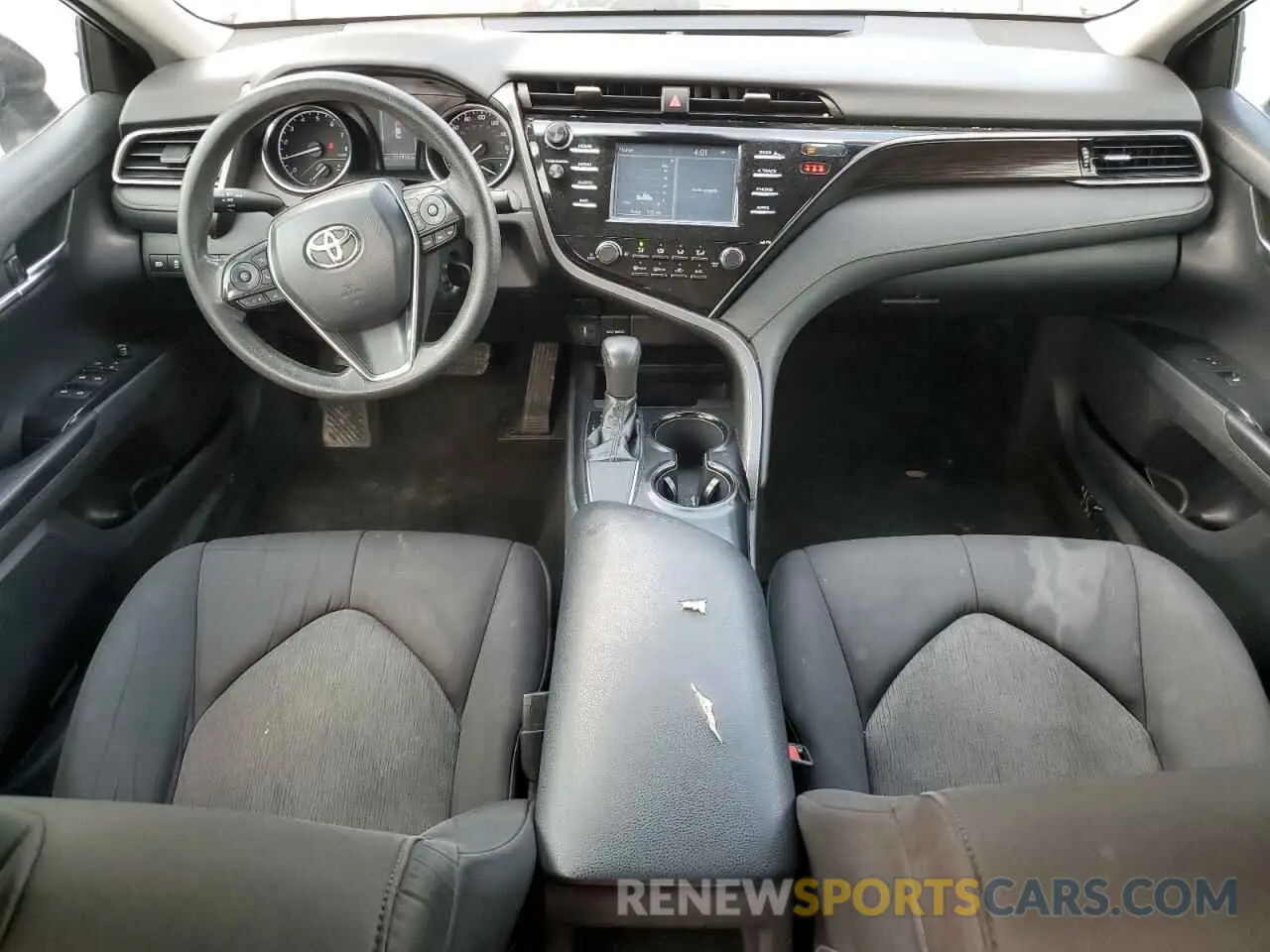 8 Photograph of a damaged car 4T1B11HK3KU835227 TOYOTA CAMRY 2019